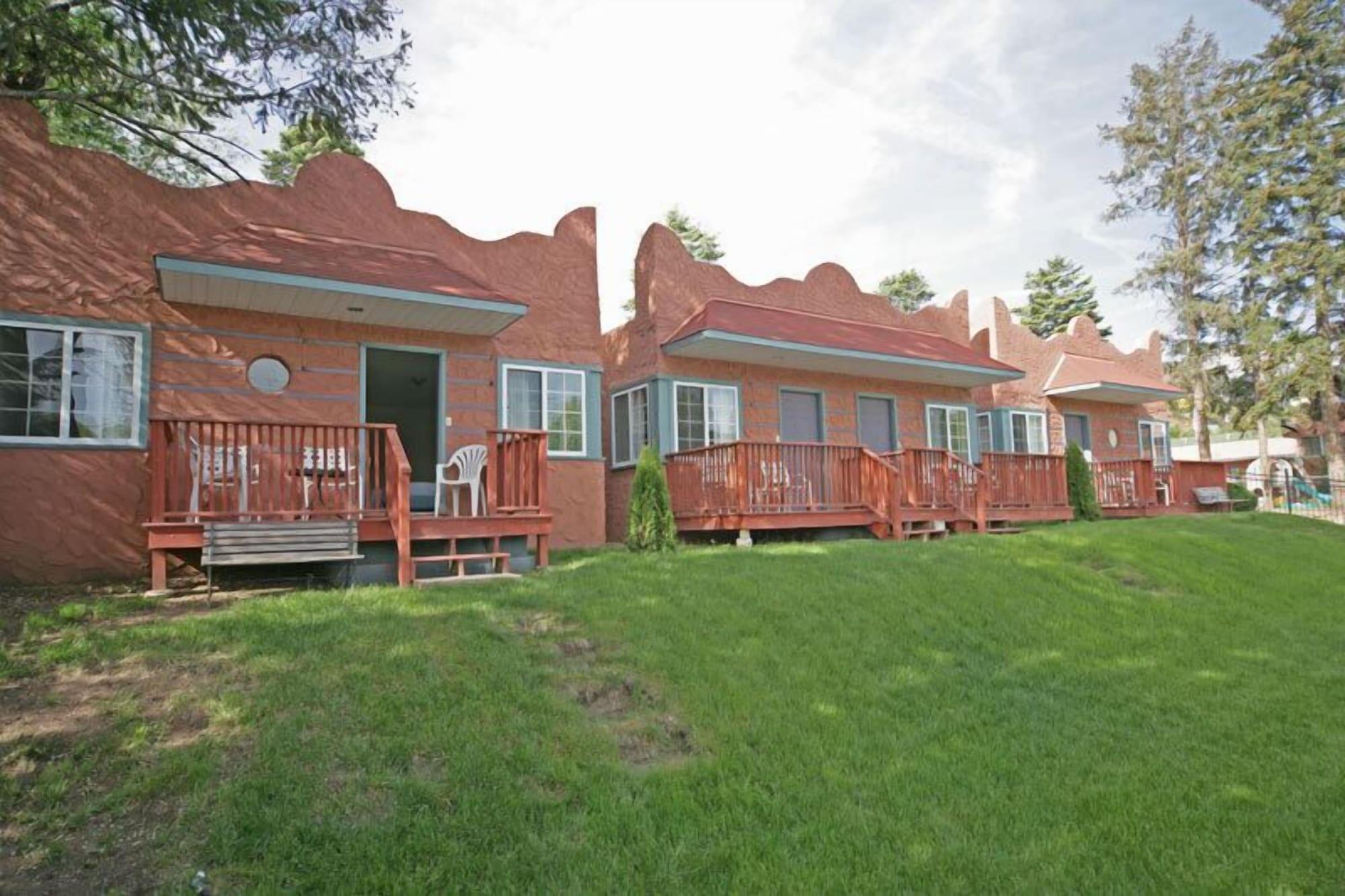 Vista Exterior Rainbow Lodge and Inn