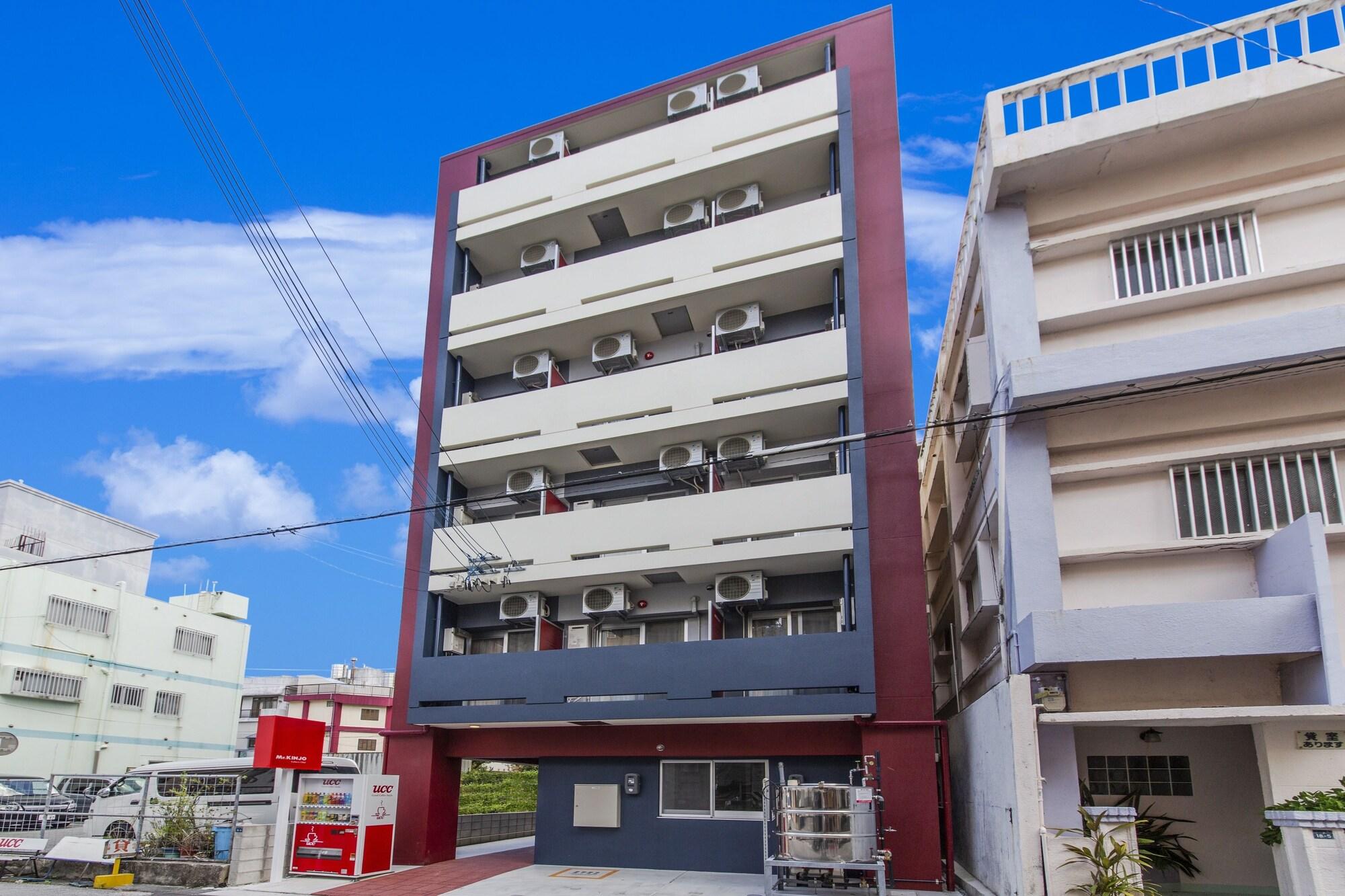 Varios Mr.KINJO in Color'z Ciizi