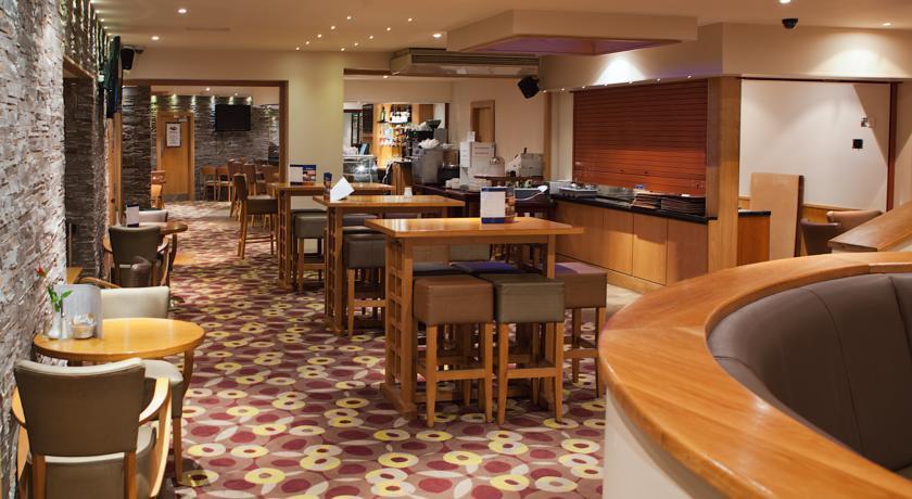 Bar/Salón Imperial Galway