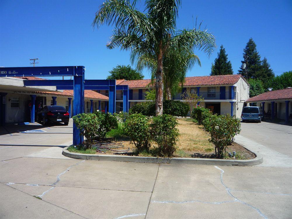 Vista Exterior Nice Inn Yuba City