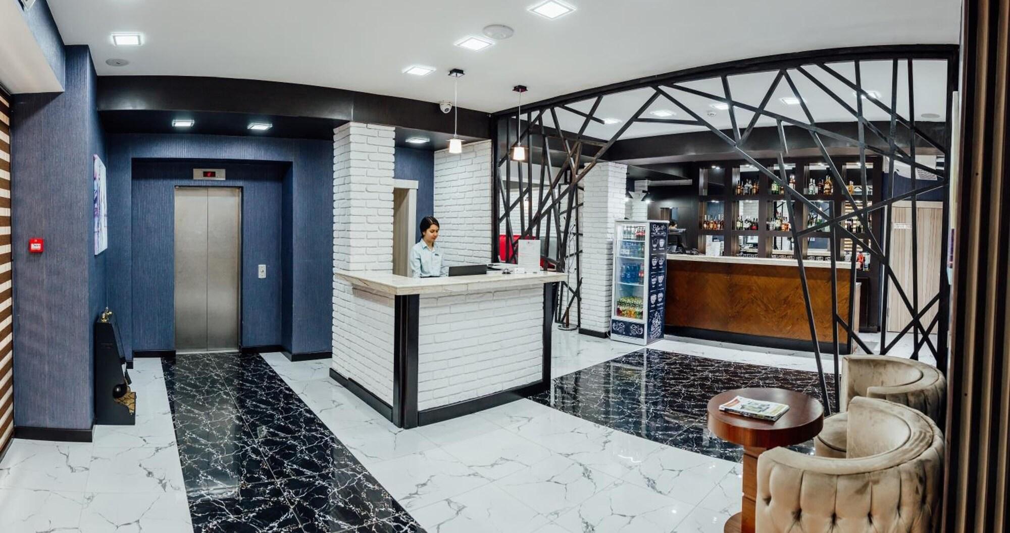 Vista Lobby Express City Hotel