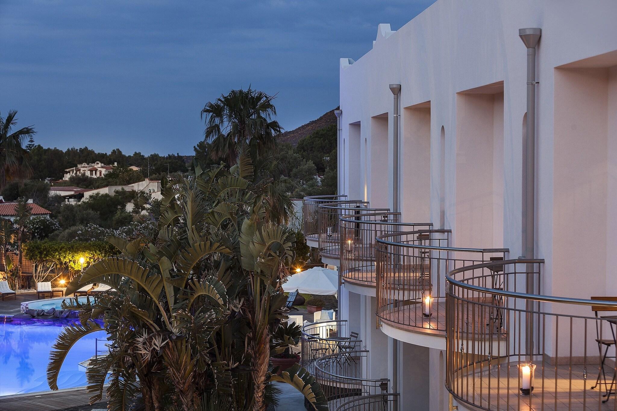 Vista Exterior Orsa Maggiore Hotel