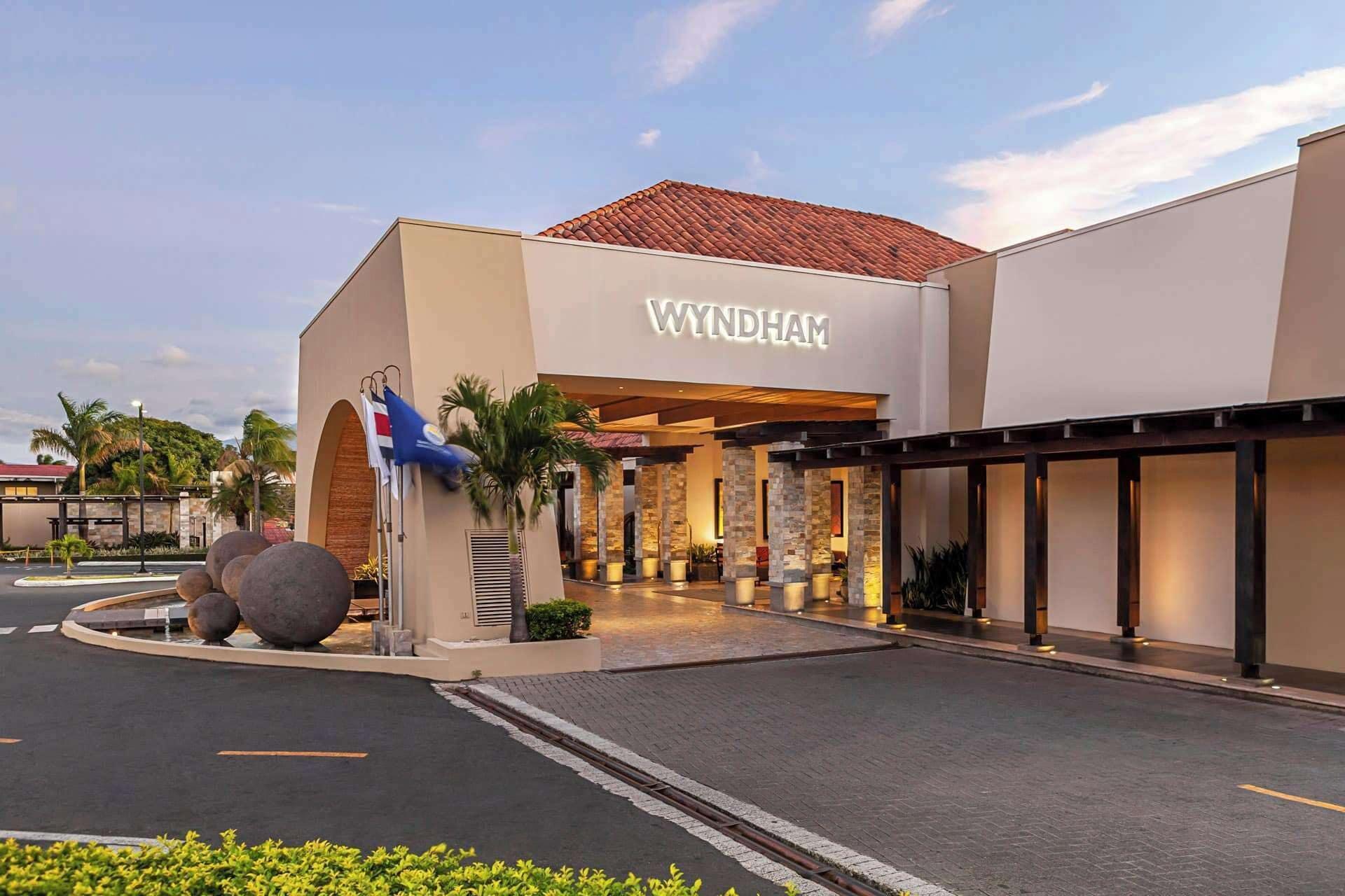 Vista Exterior Wyndham San Jose Herradura Hotel & Convention Center