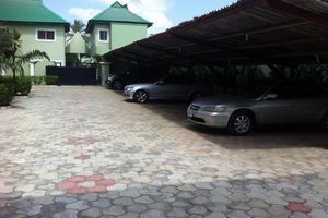 Alojamiento - Burj Al Kano Hotel