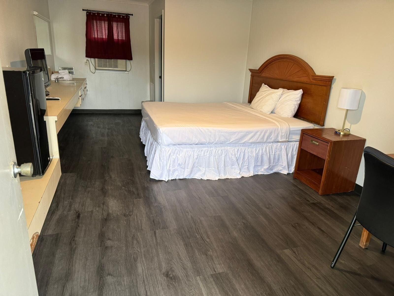 Varios Stones Motel