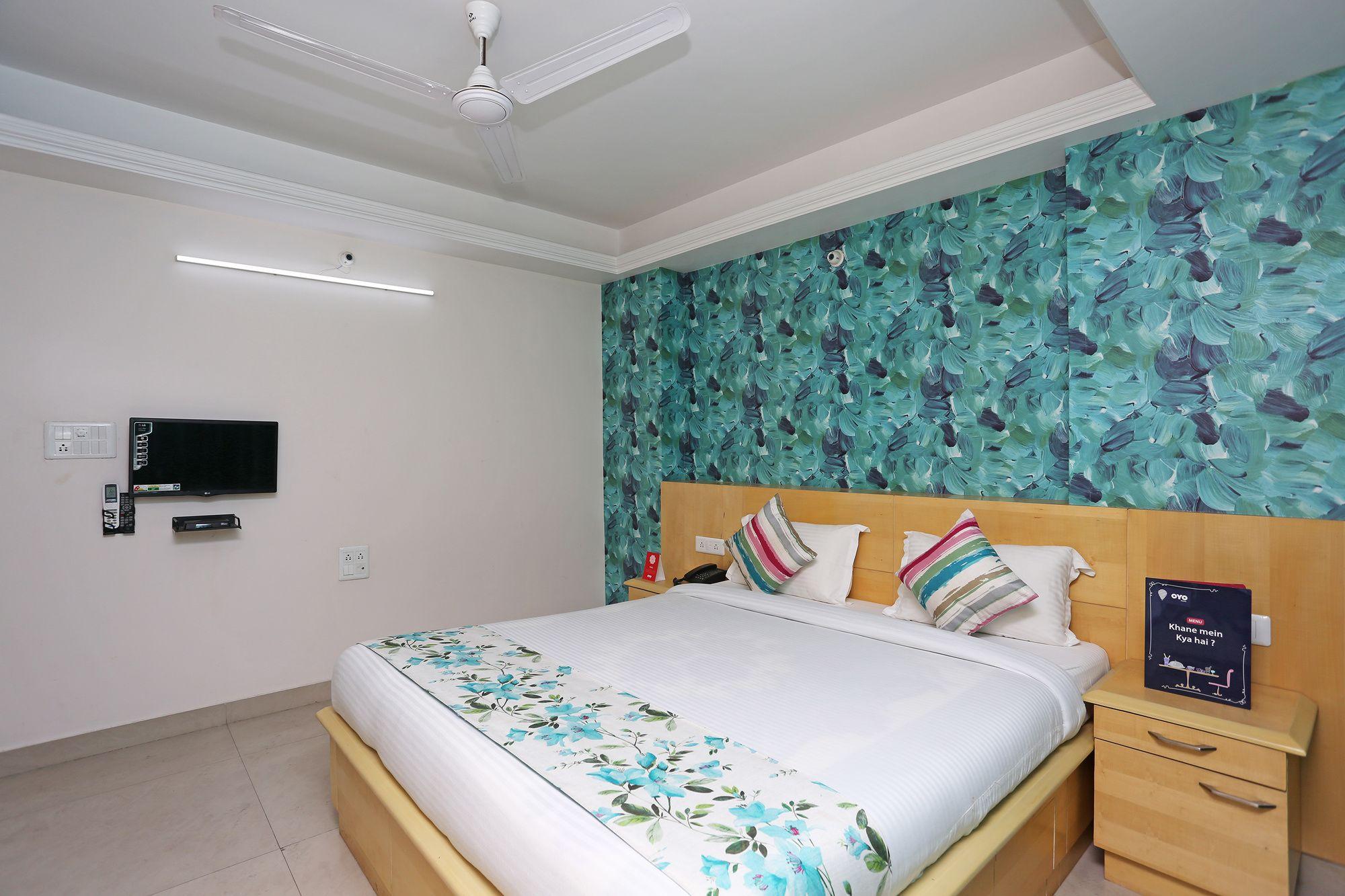 Varios OYO 10263 Hotel Grand Nishat