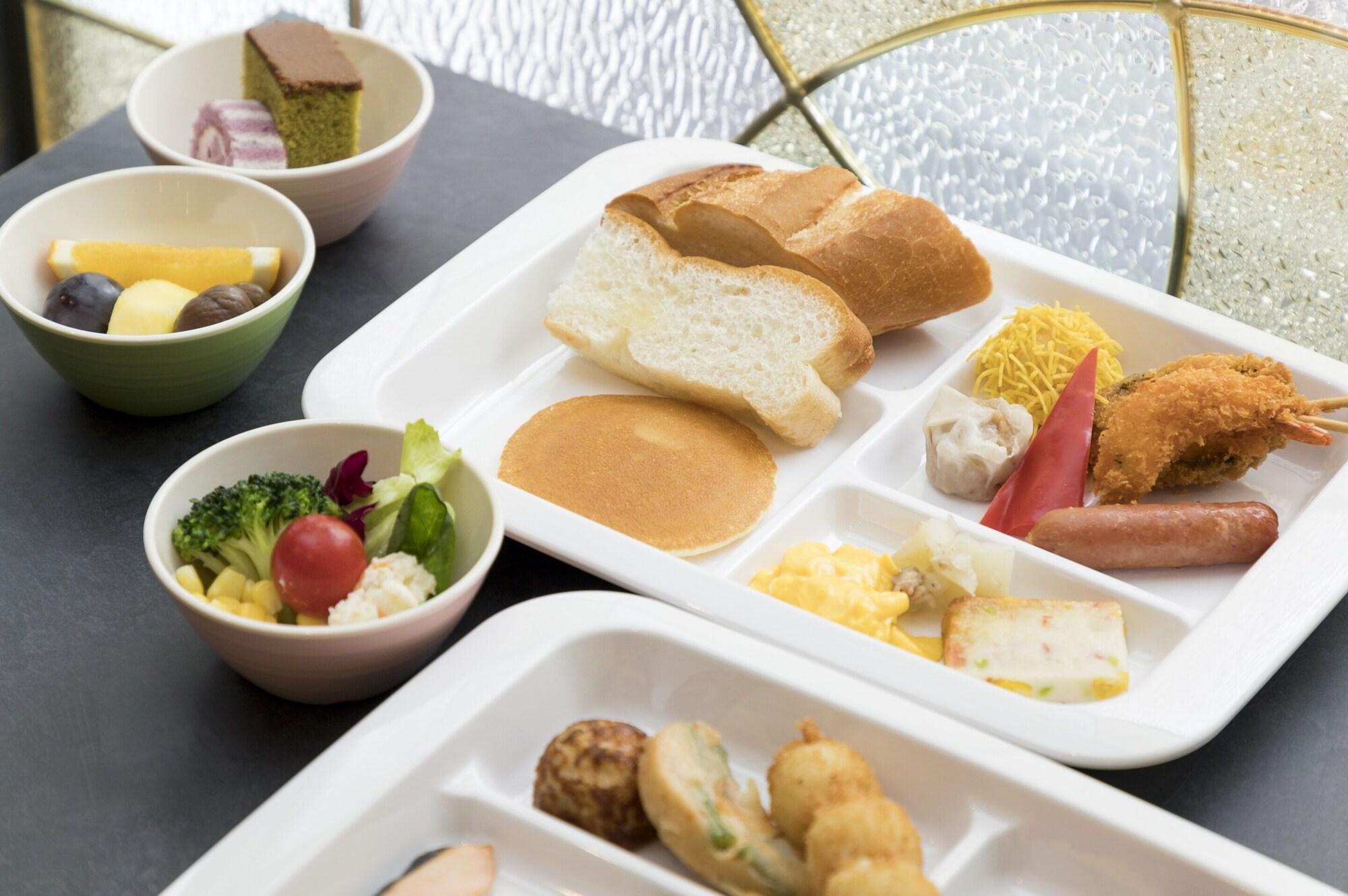 Restaurant SARASA HOTEL Shin-Osaka