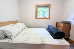 Alquiler Vacacional - Two-in-One Cottage w/ 777ft Waterfront - Pets️