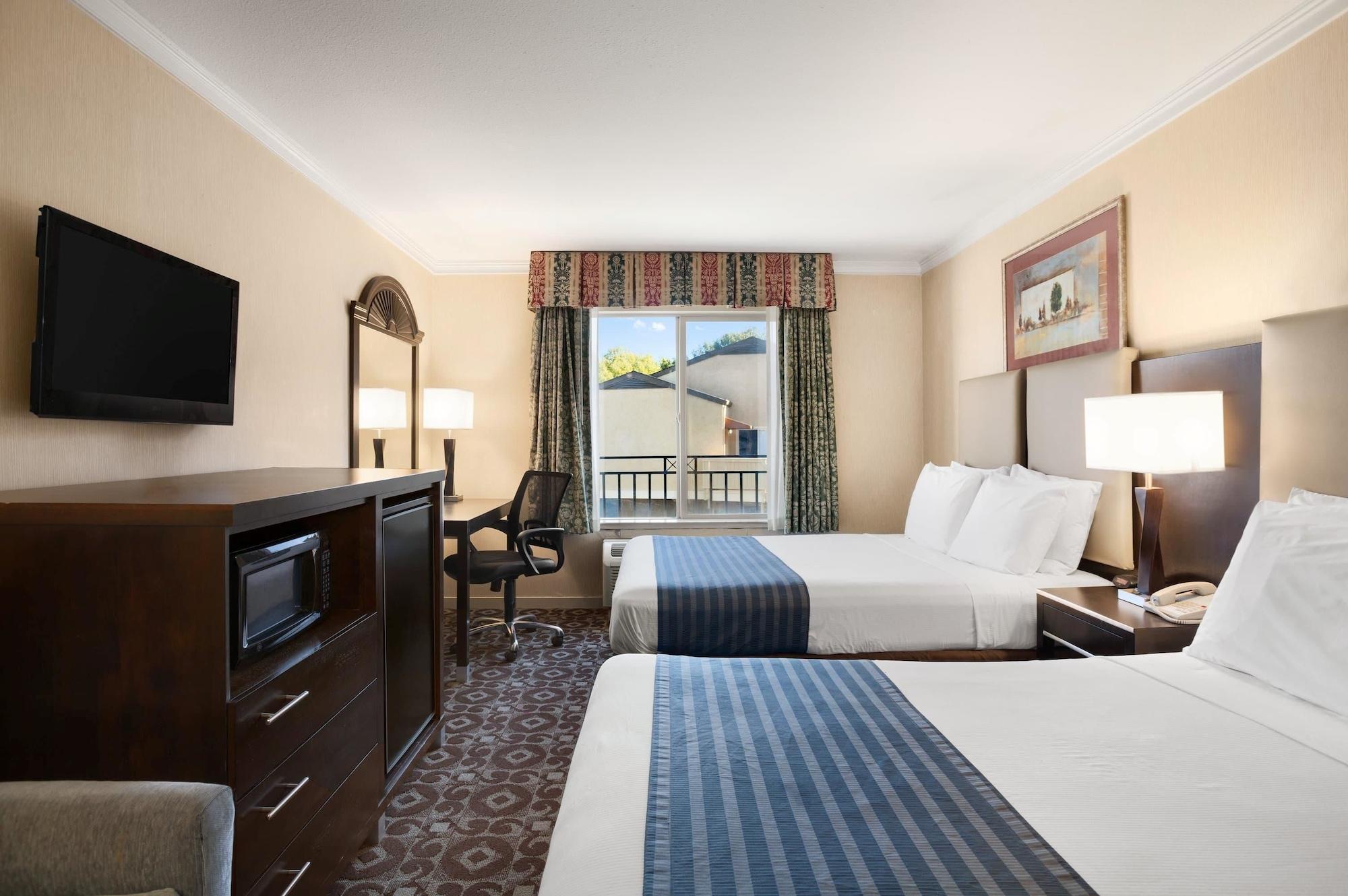 Habitación Days Inn by Wyndham Concord