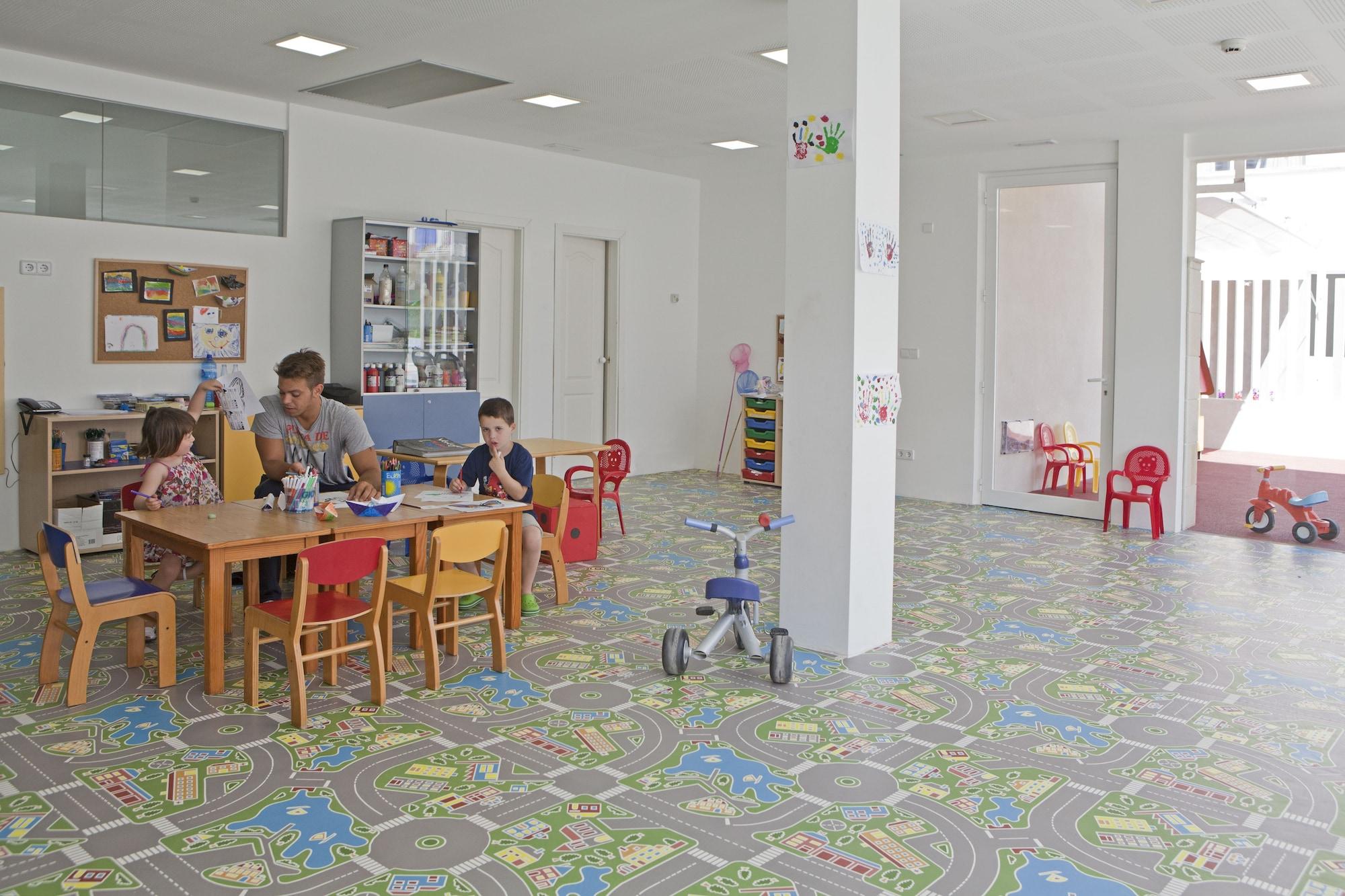 Vista Exterior Hotel Isla de Cabrera