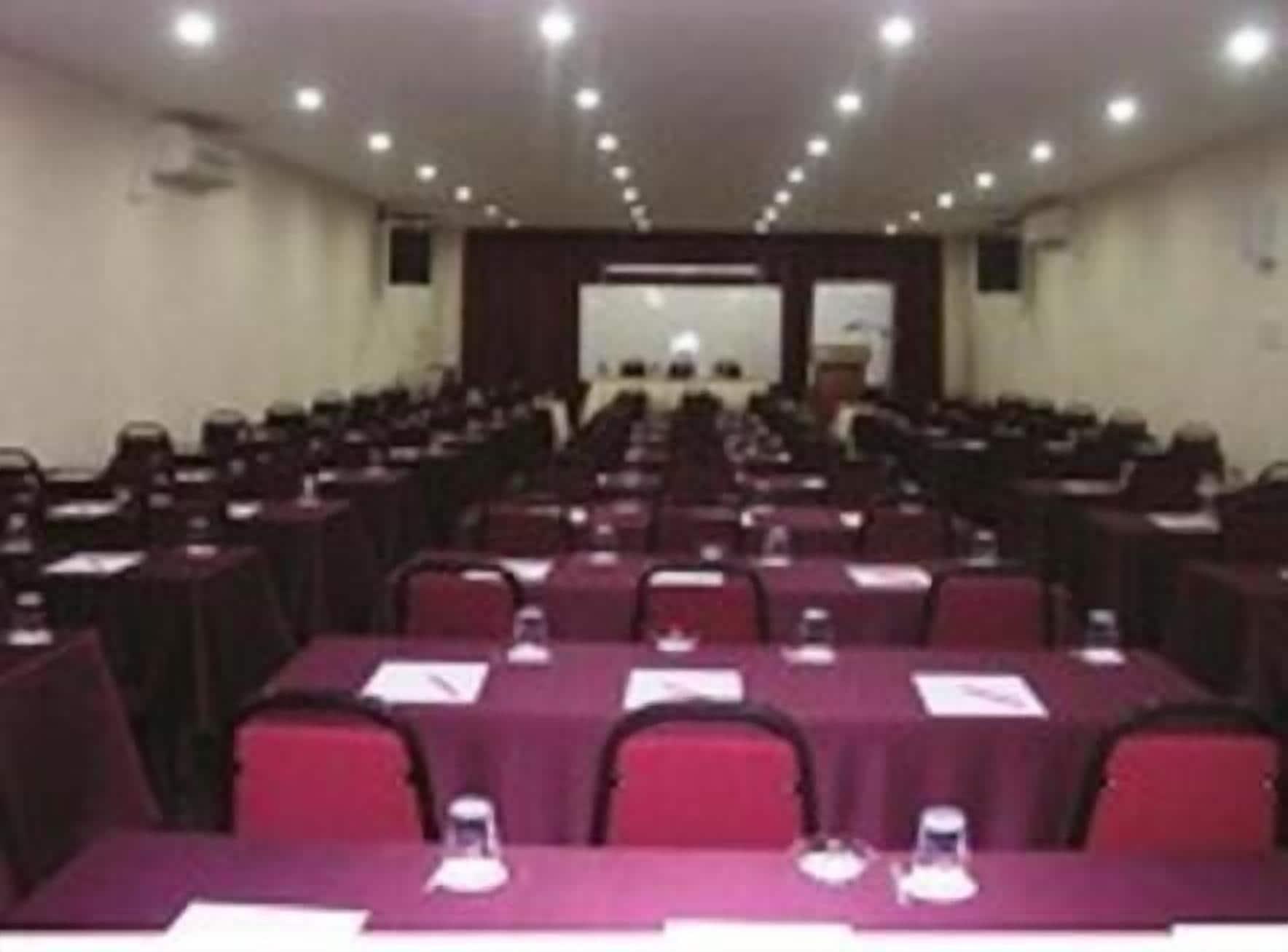 Sala de Reuniones PD Sea Front Hotel