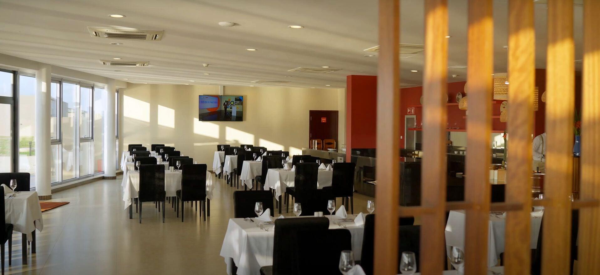 Restaurant Flow Hotel Benguela