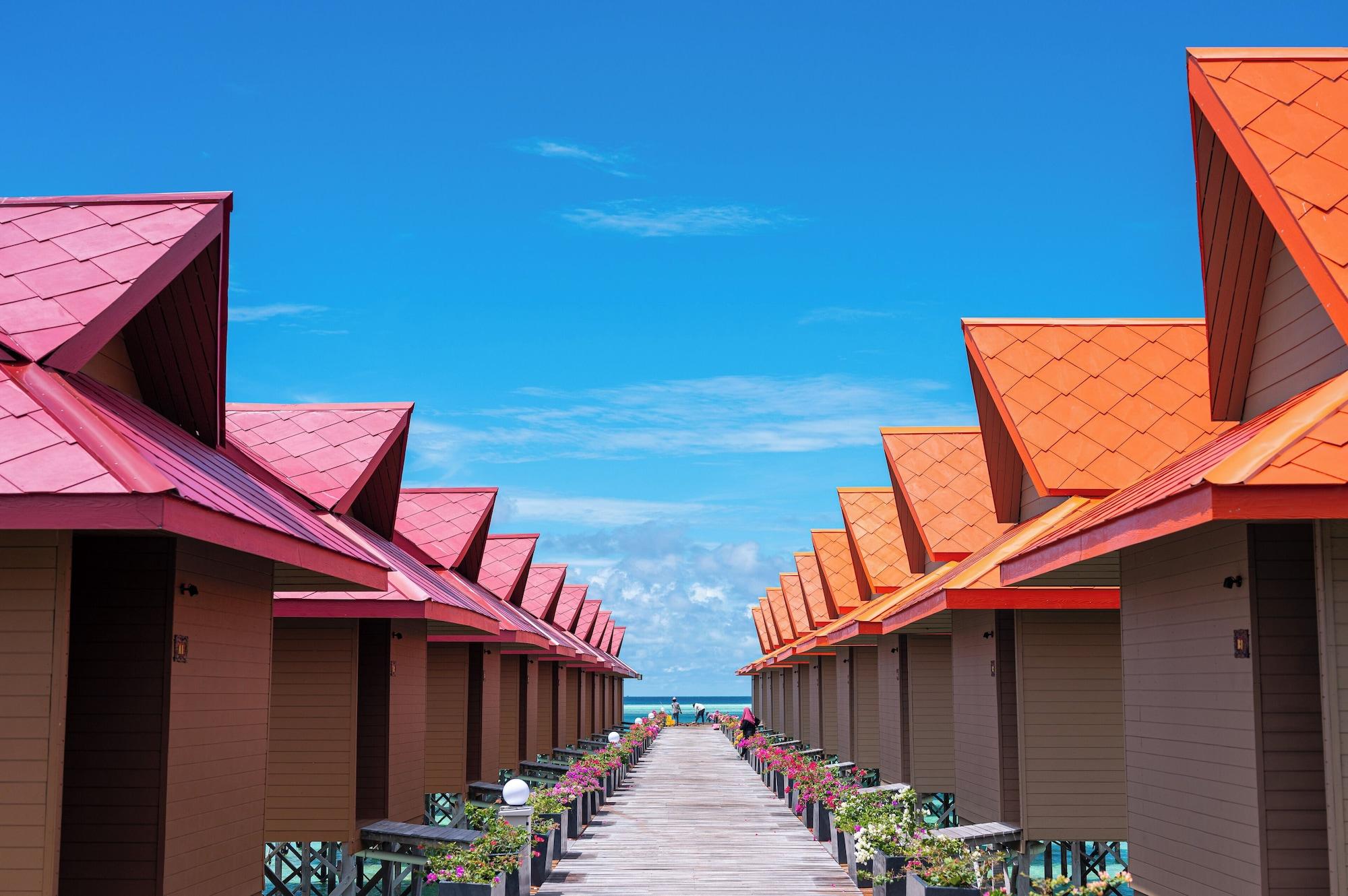 Vista Exterior Sand Bay Resort Semporna