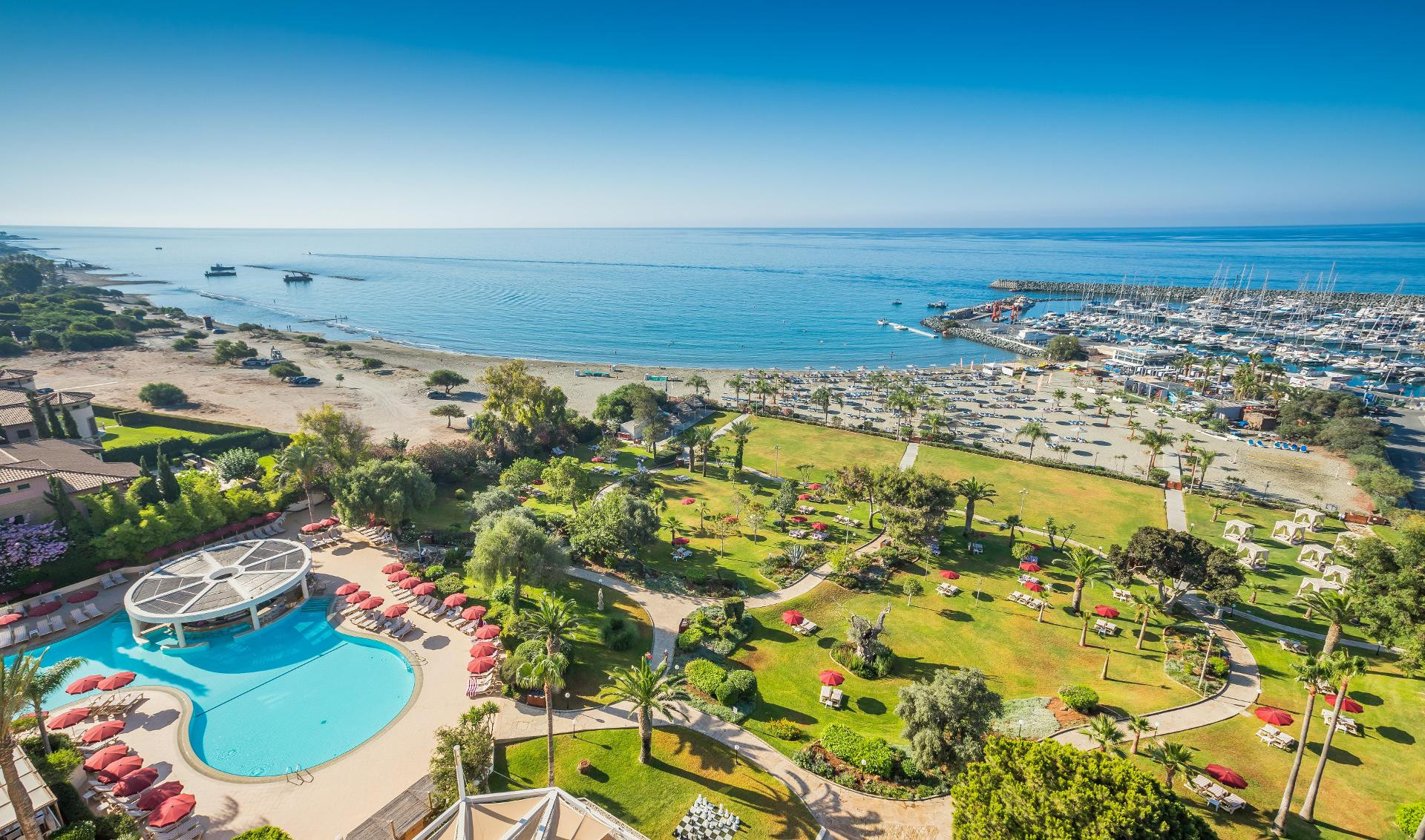 Vista Exterior St Raphael Resort