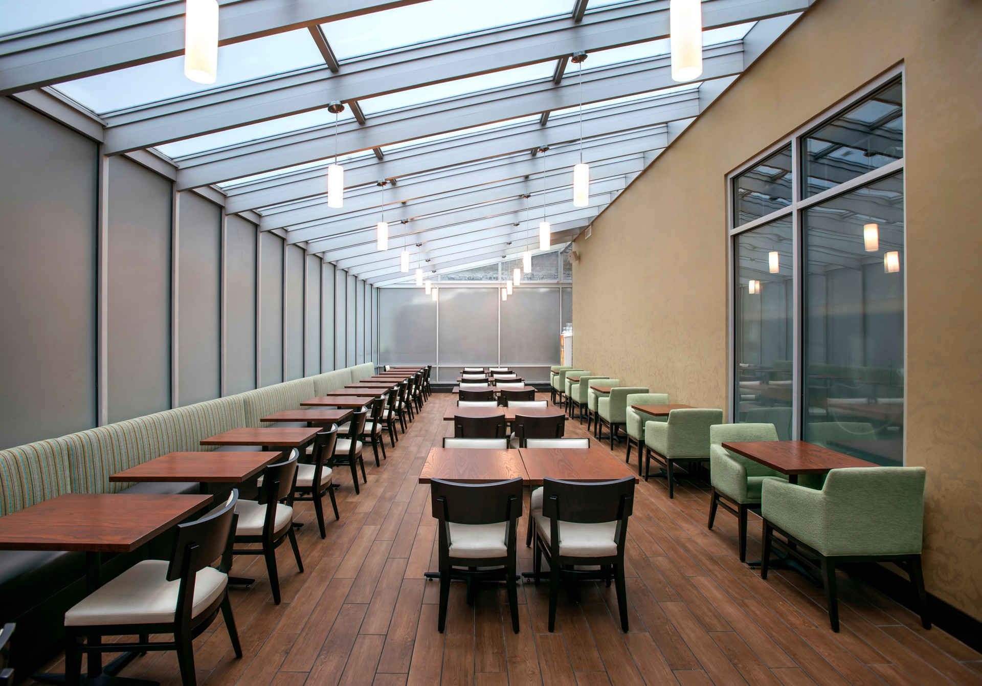 Restaurant Holiday Inn Manhattan 6th Ave - Chelsea by IHG