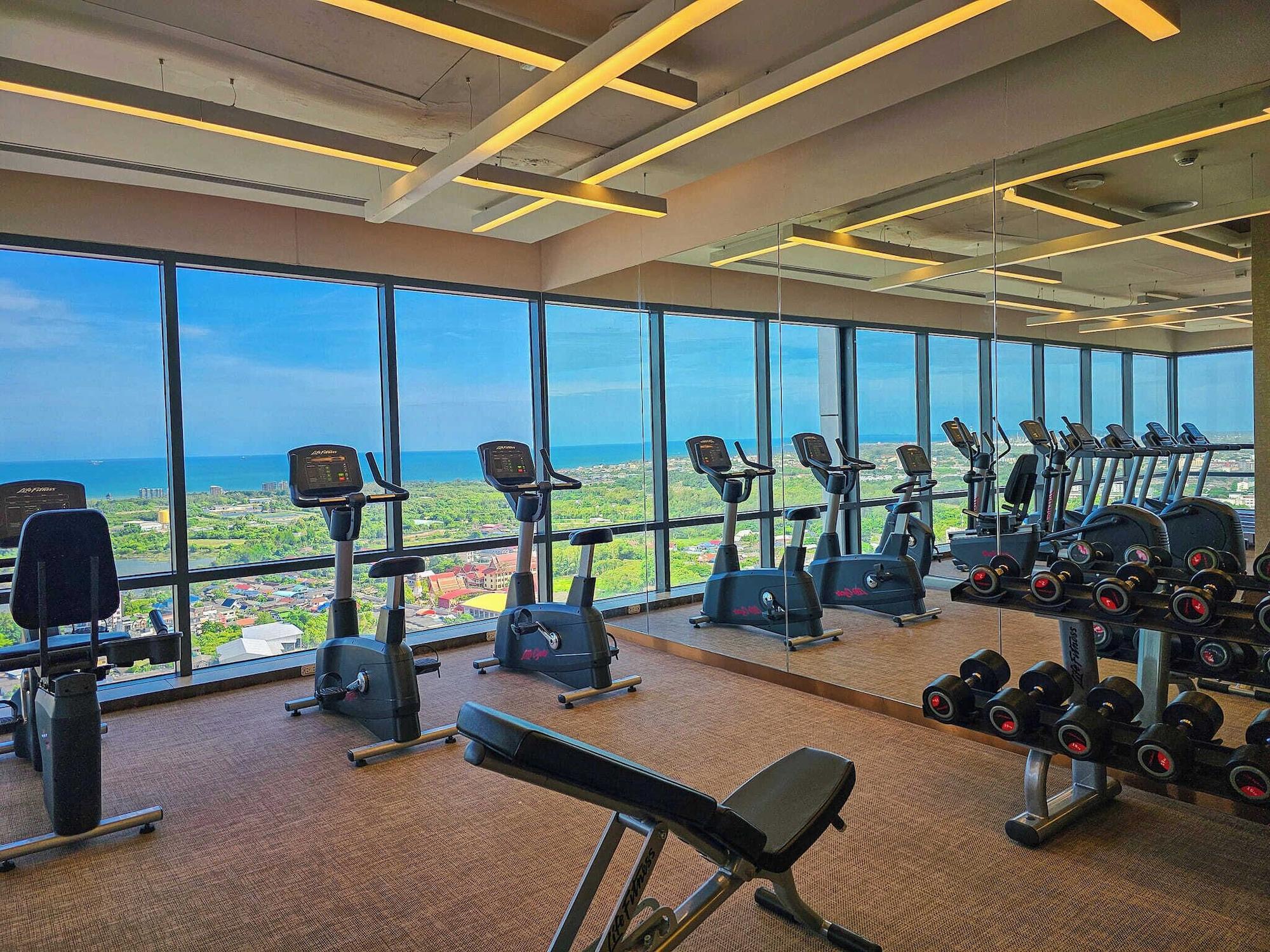 Gimnasio Holiday Inn & Suites Rayong City Centre by IHG