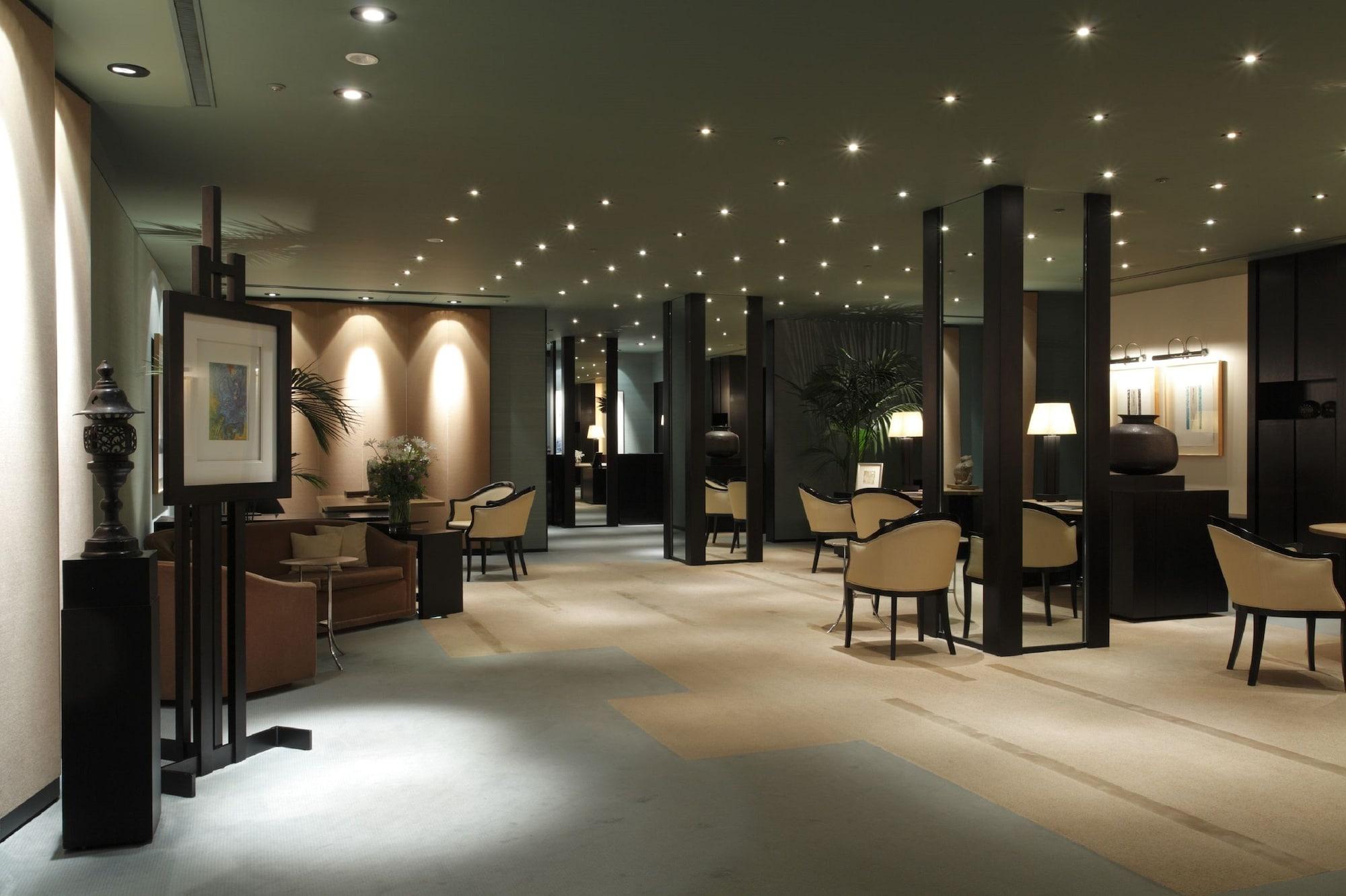 Vista Lobby Park Hyatt Tokyo