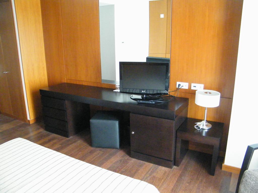 Habitación INATEL Flores
