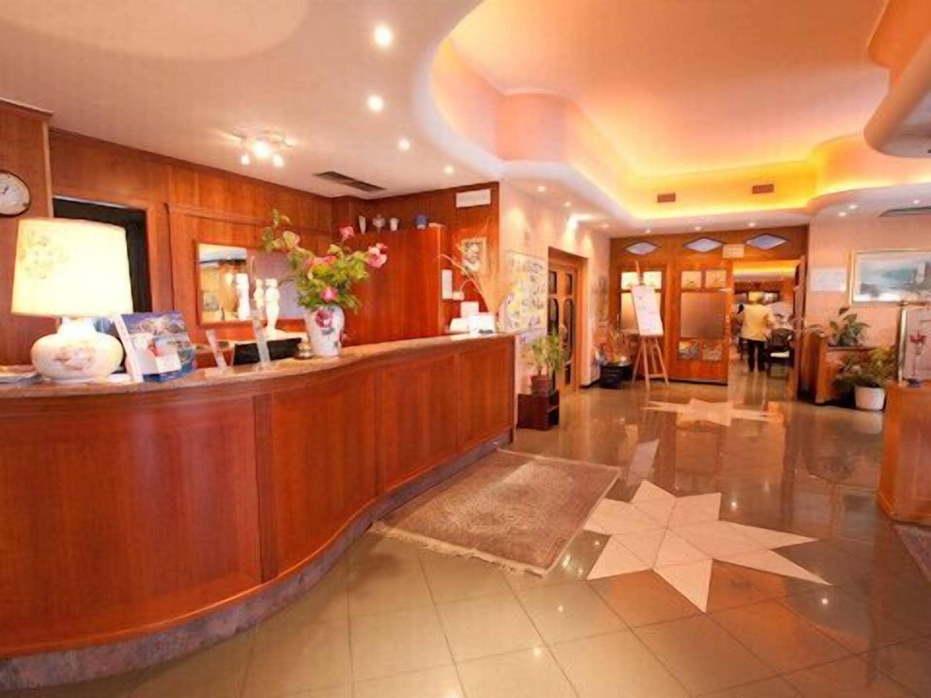 Vista Lobby Hotel Lo Scoiattolo