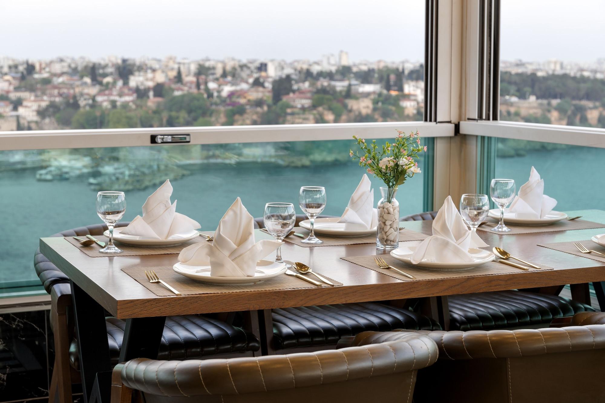 Restaurant Afflon Sea Hill Concept Adult Only