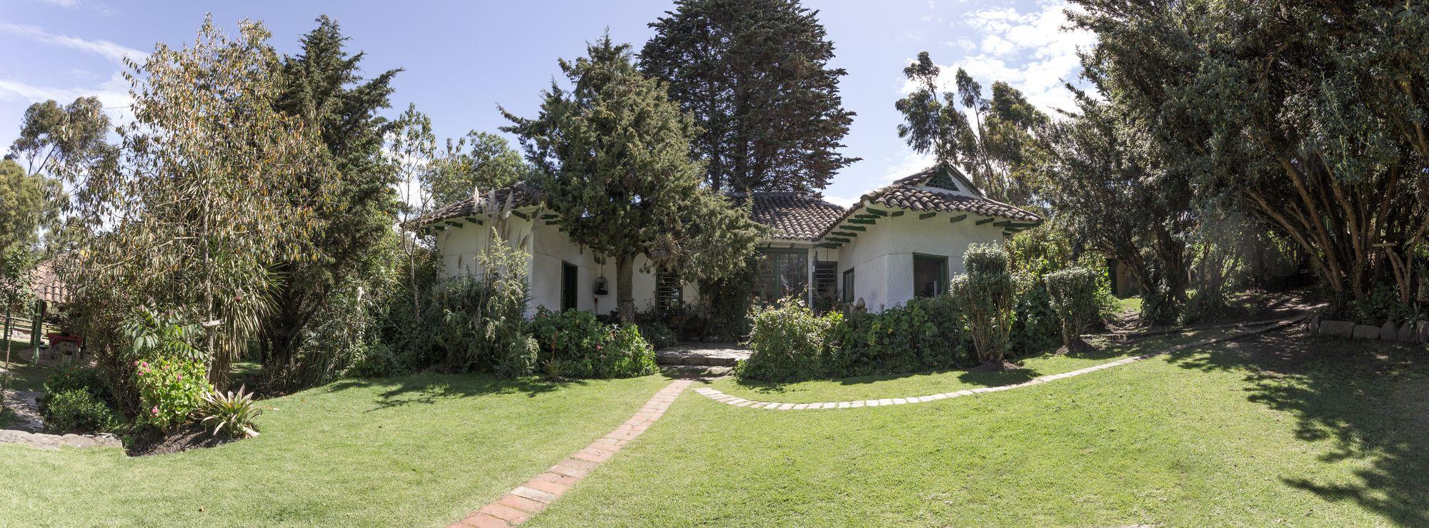 Vista Exterior Posada Ingapirca
