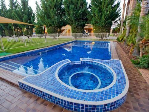 Vista Piscina River City Motel