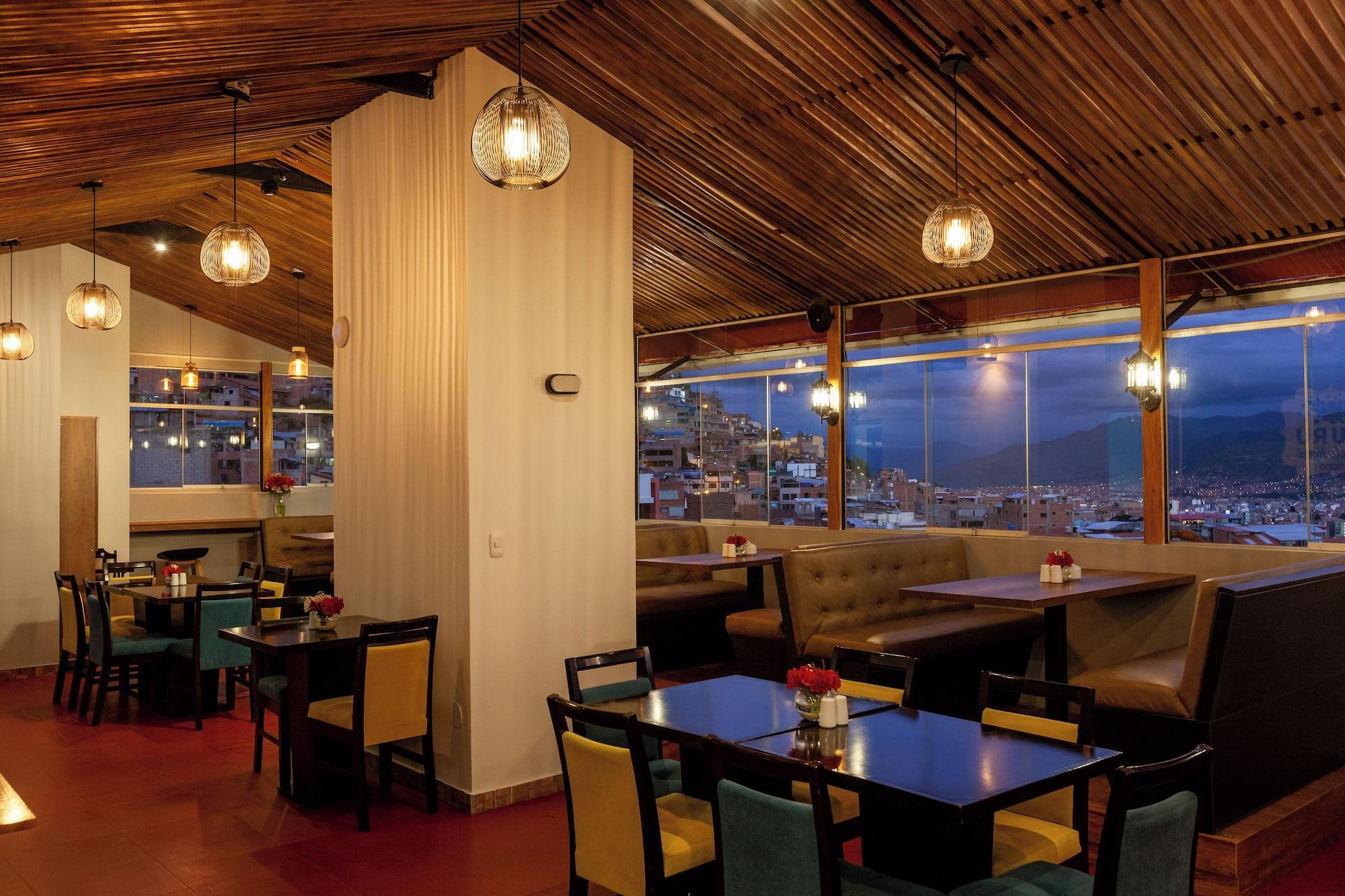 Restaurant MURU HOMELY HOTEL