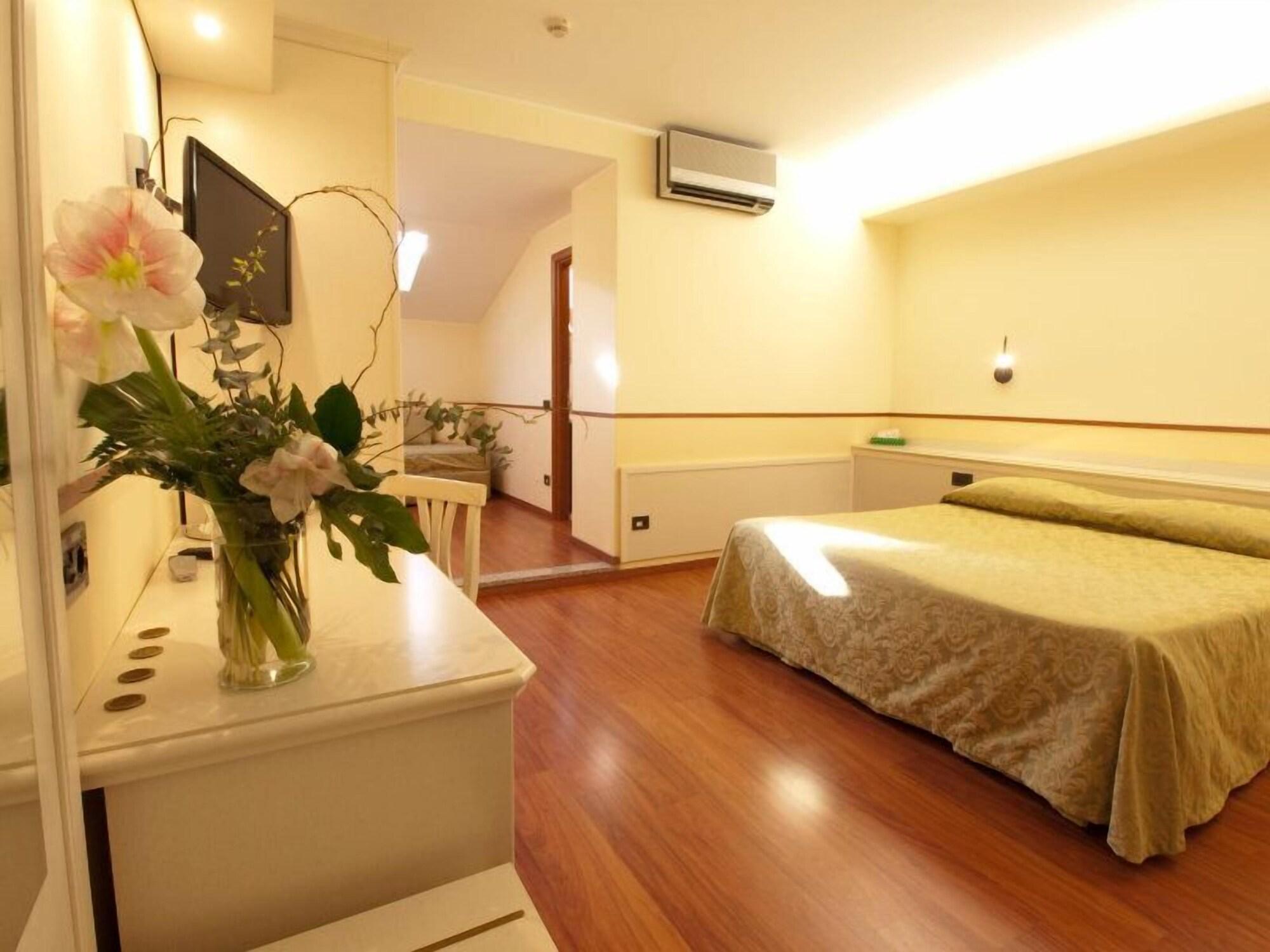 Habitación Hotel Corona