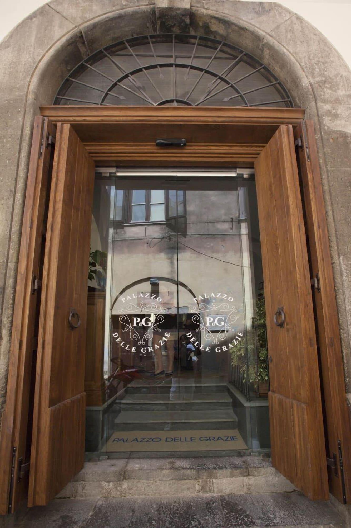 Vista Exterior Palazzo delle Grazie