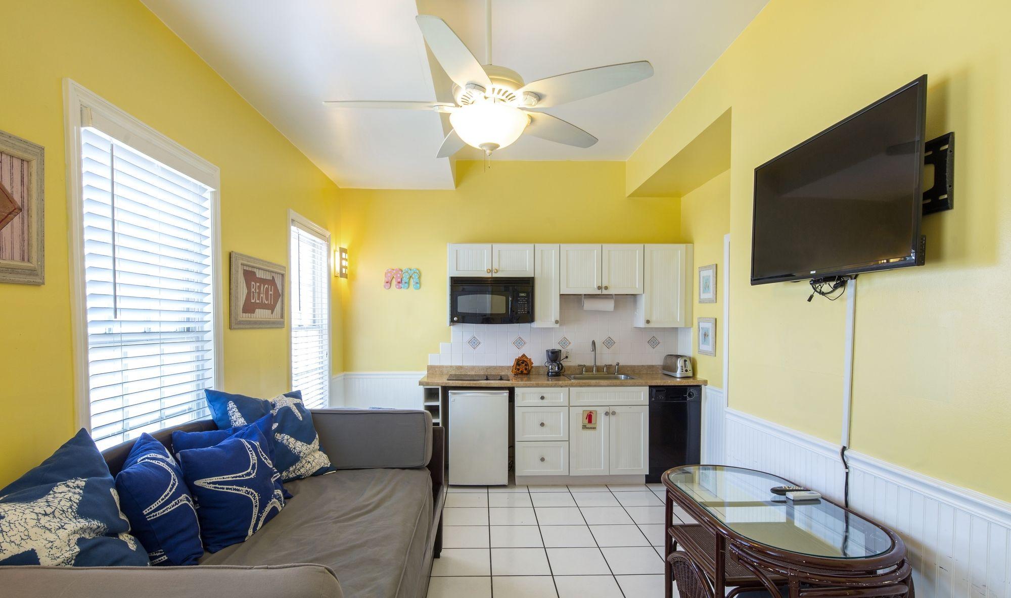 Property amenity Key West Hospitality Inns