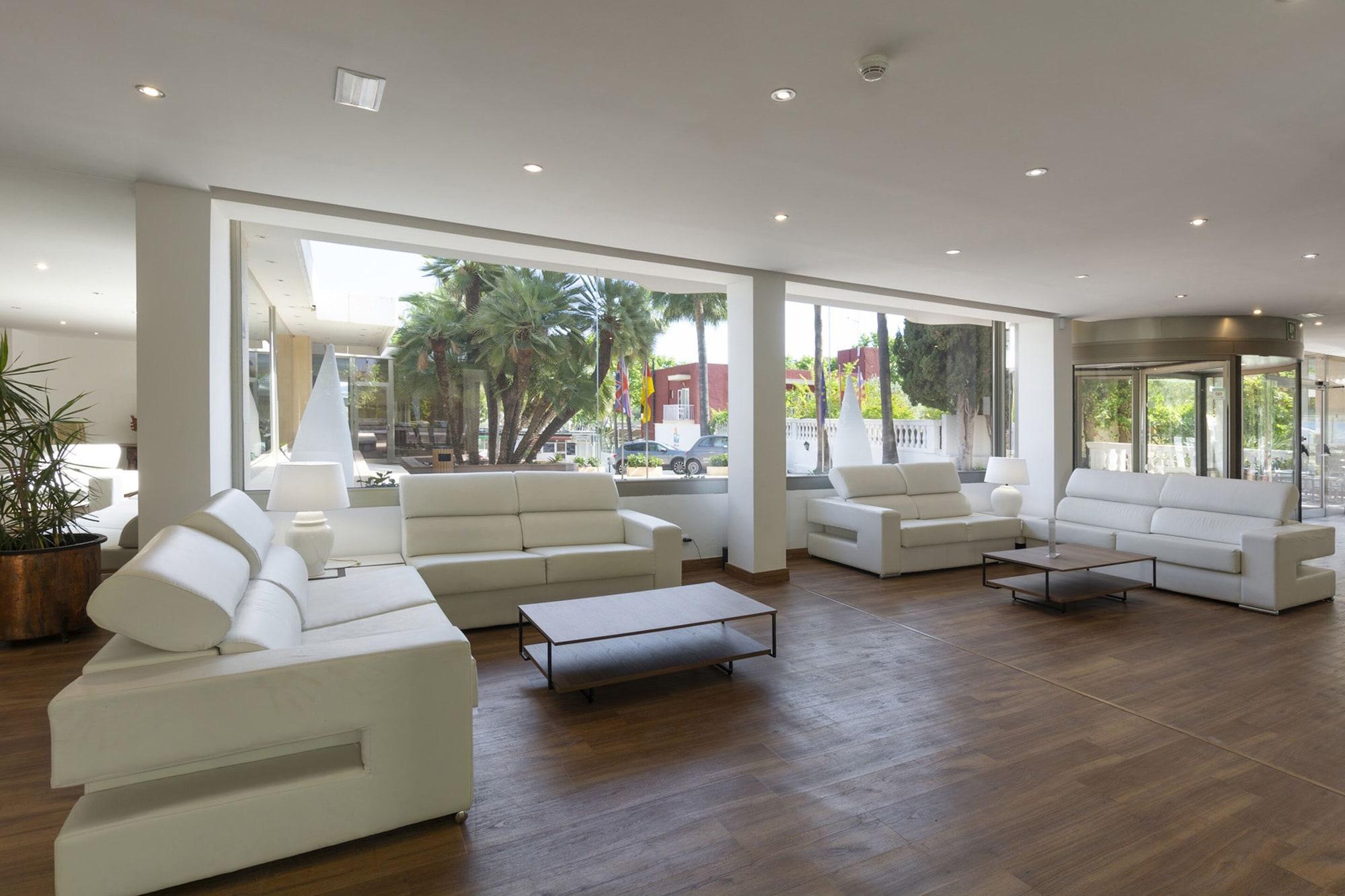 Vista Lobby Mar Hotels Paguera & Spa