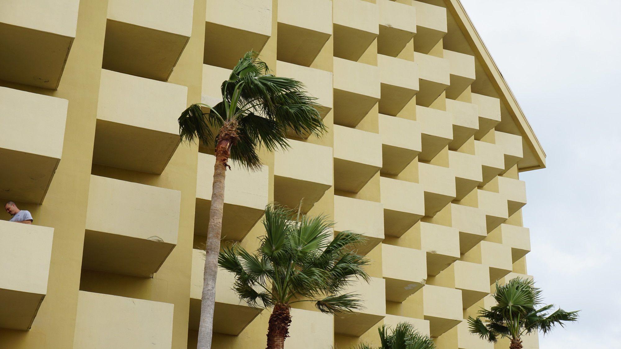 Vista Exterior Plaza Ocean Club