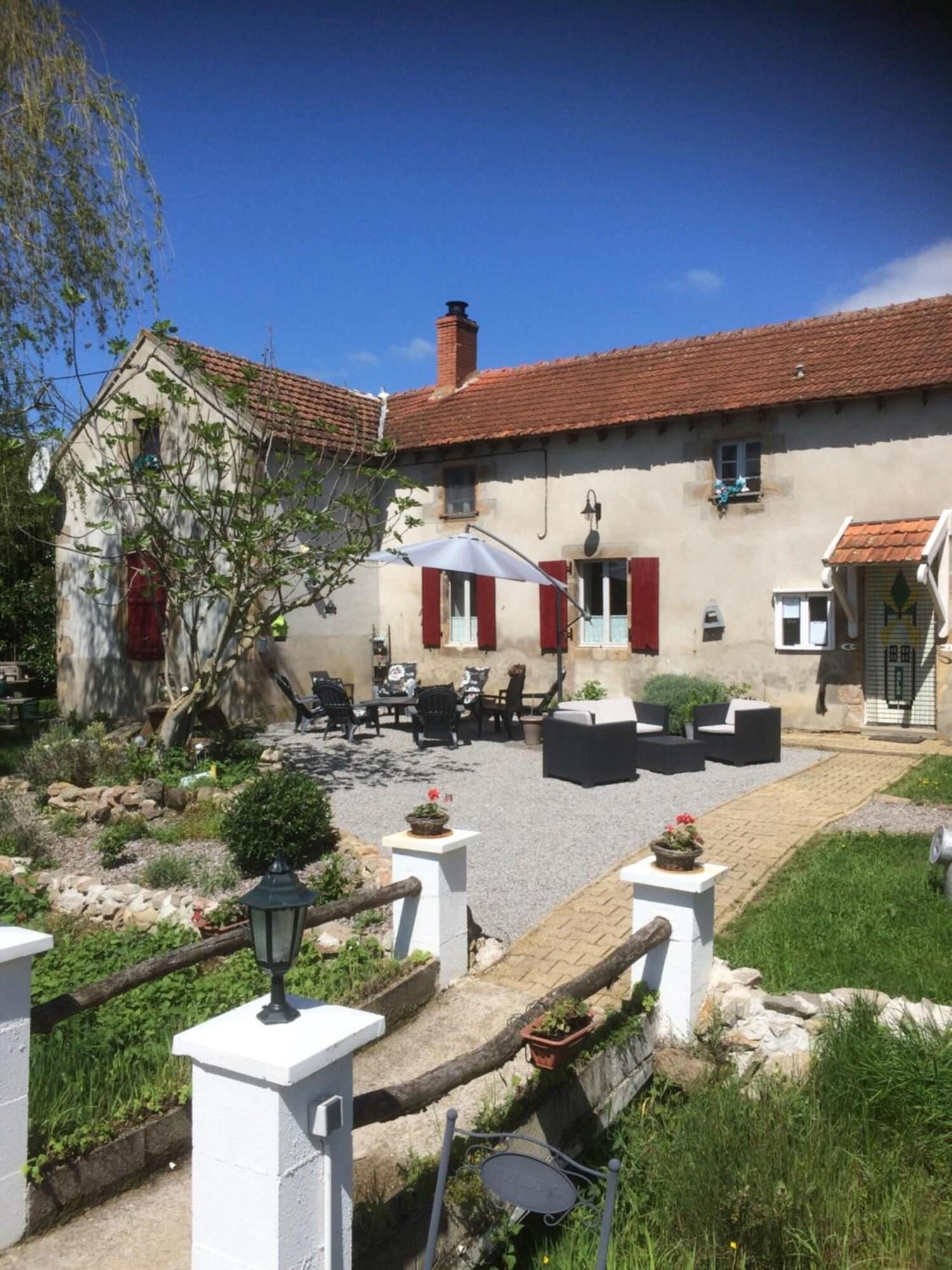 Vista Exterior Domaine  Le Petit Moulin