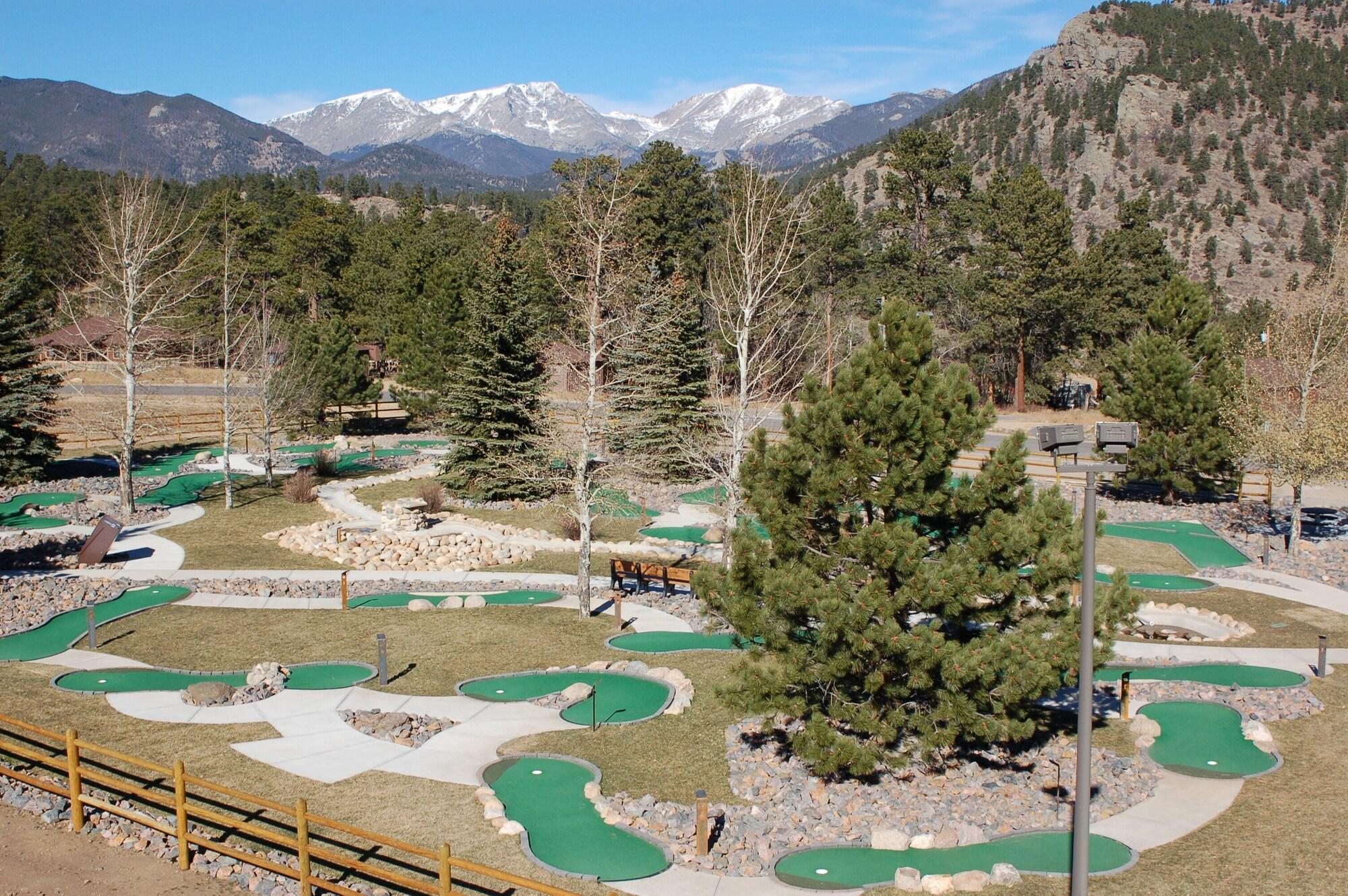Campo de Golf YMCA of The Rockies Estes Park