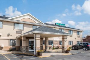 Alojamiento - Quality Inn Coralville - Iowa River Landing