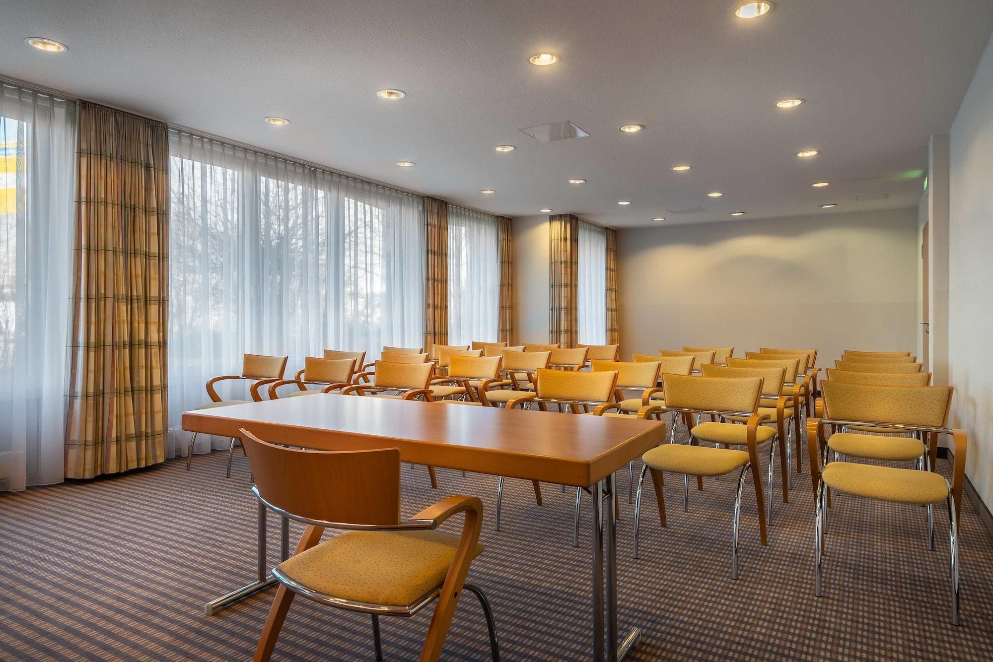 Sala de Reuniones Holiday Inn - the niu, Blade Solingen by IHG