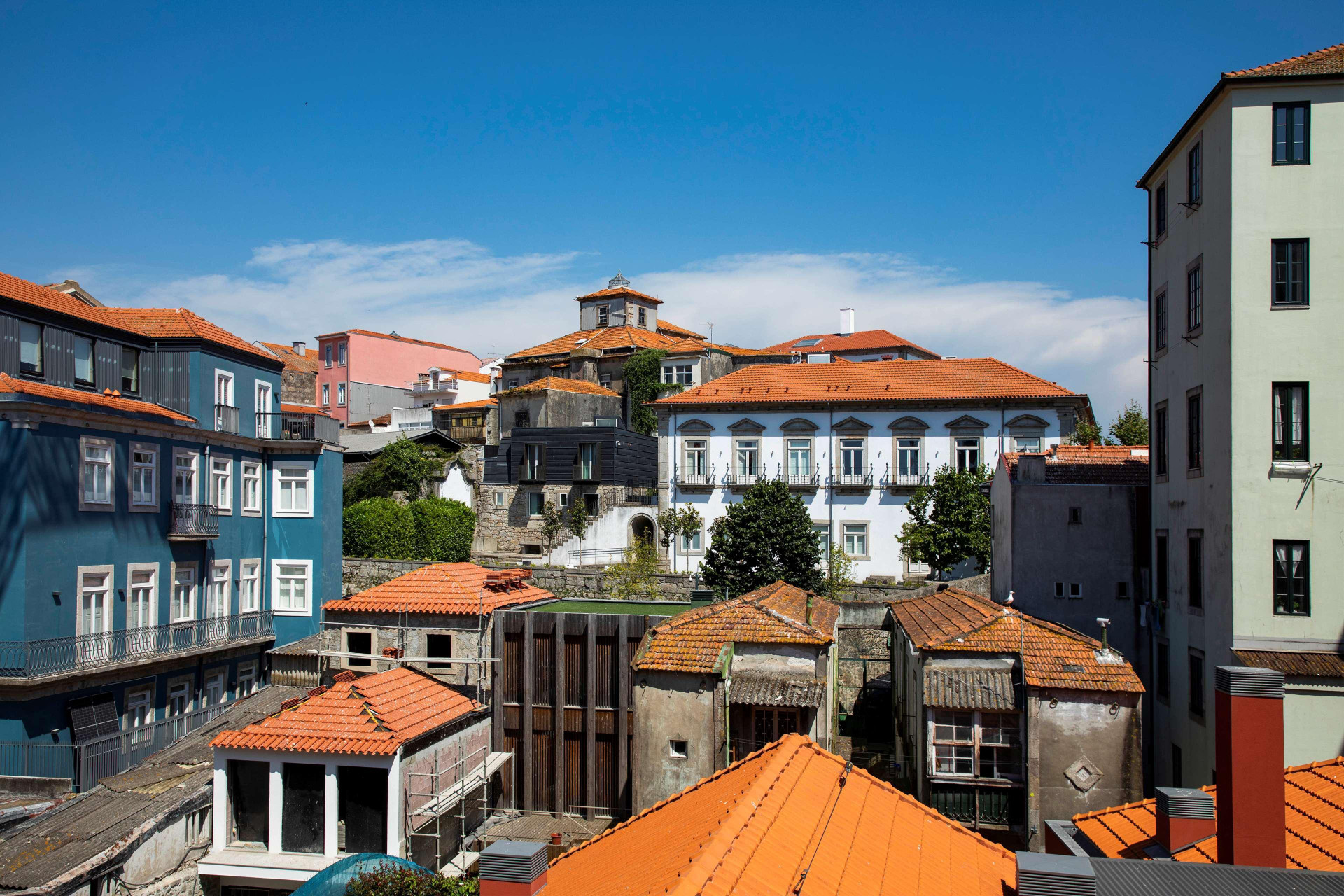 Vista Exterior Se Catedral Hotel Porto, Tapestry Collection By Hilton