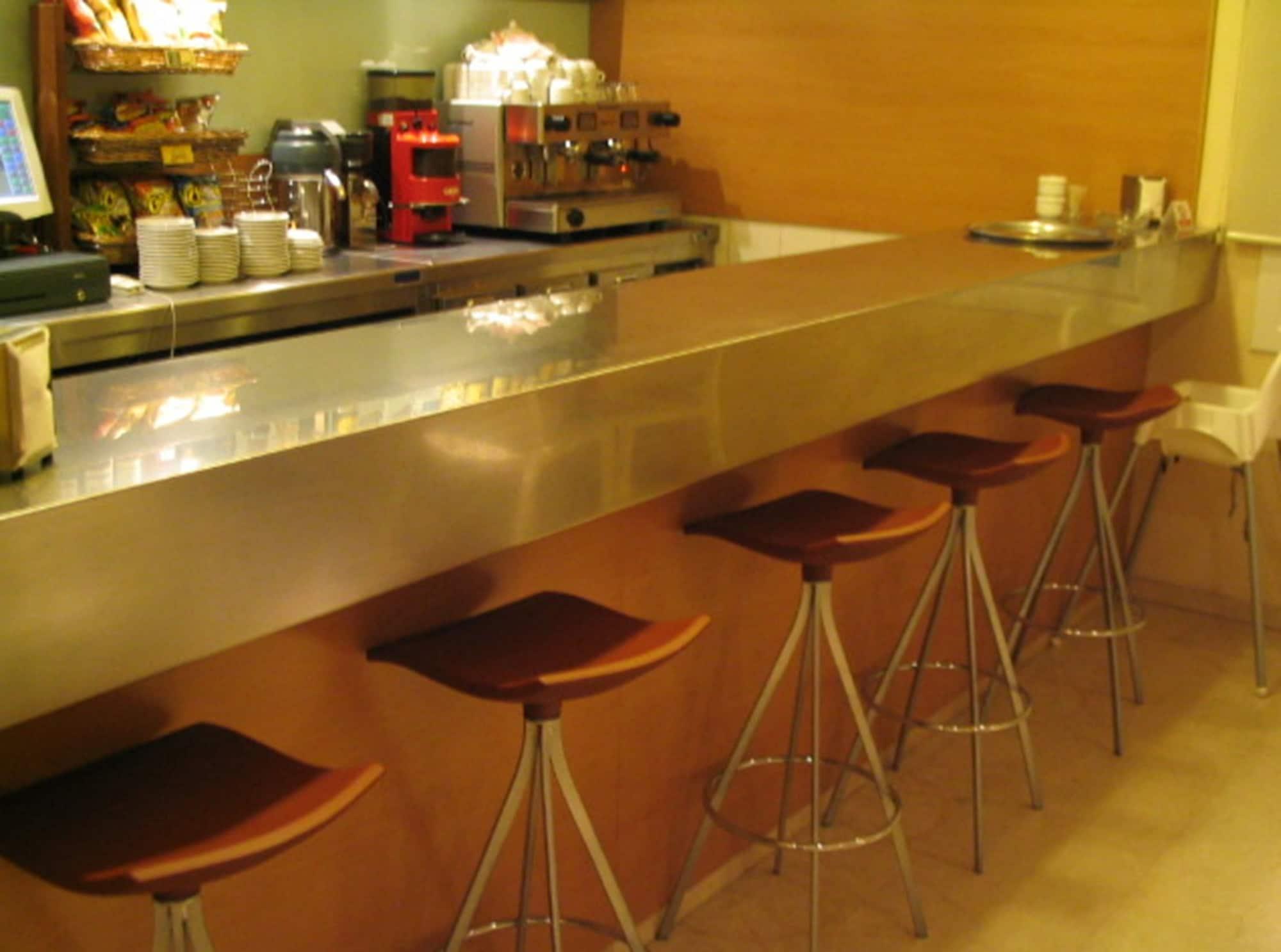 Bar/Salón Hotel Estel