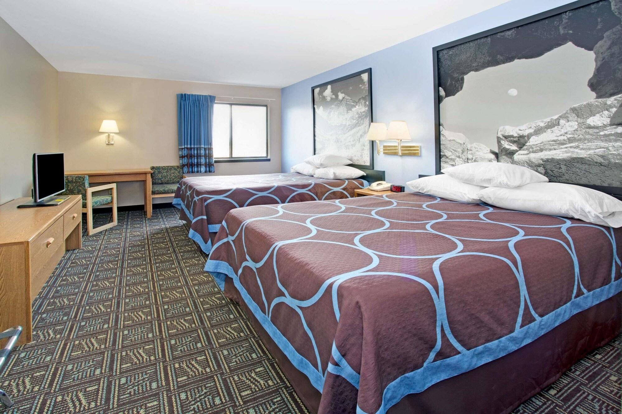 Habitación Super 8 by Wyndham Fort Collins