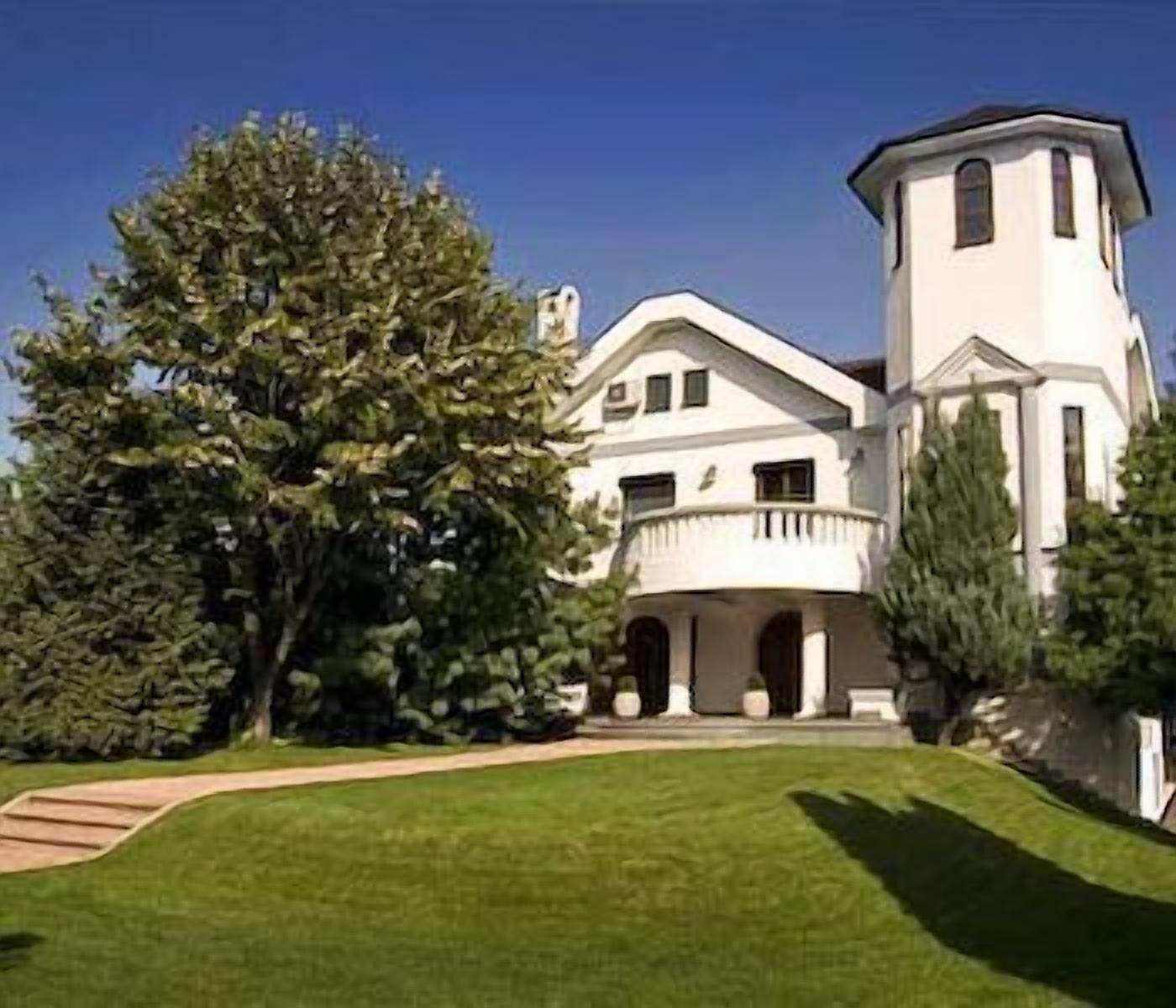 Varios Villa Belvedere