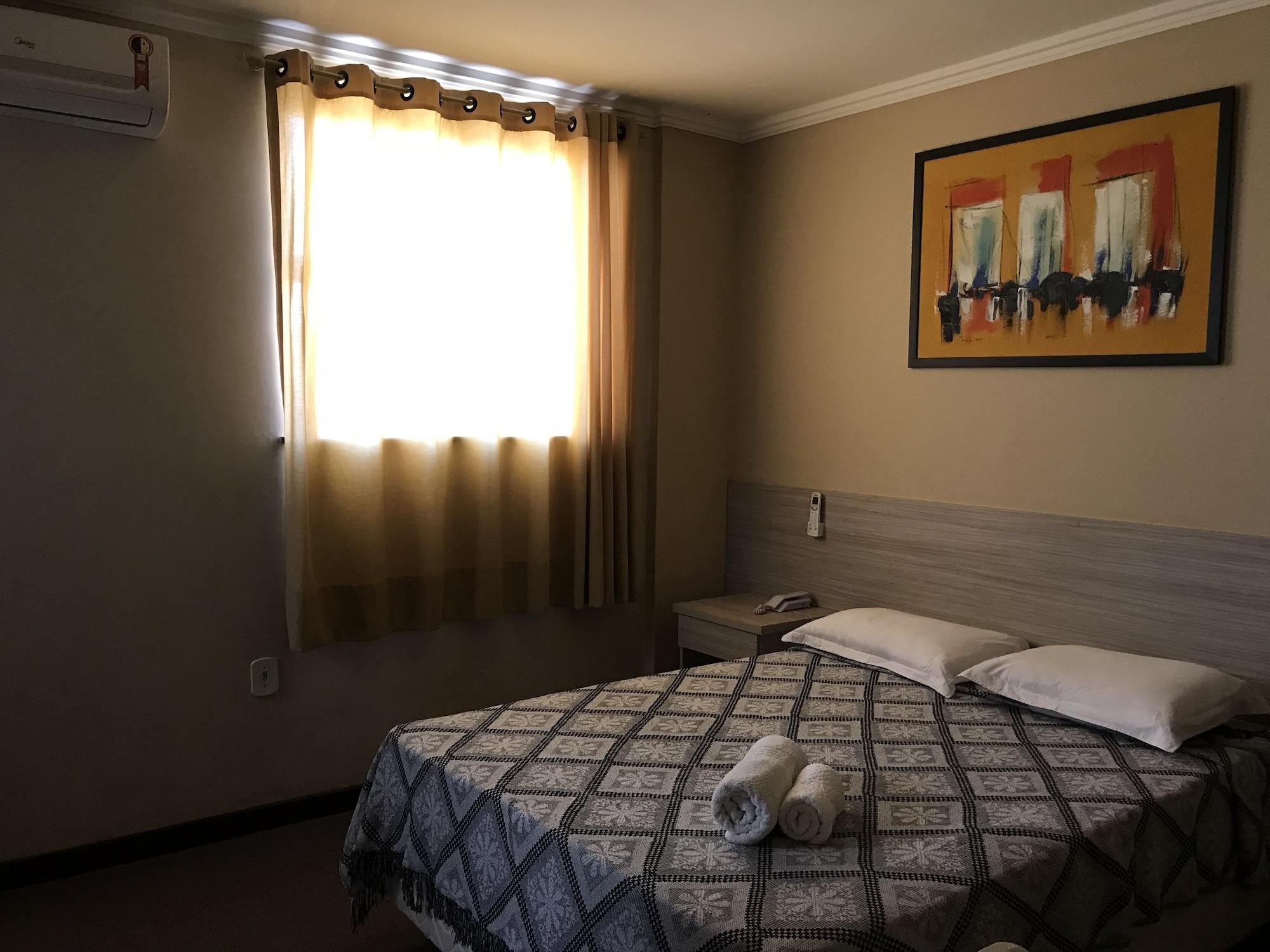 Equipamiento de Habitación Pratico Hotel