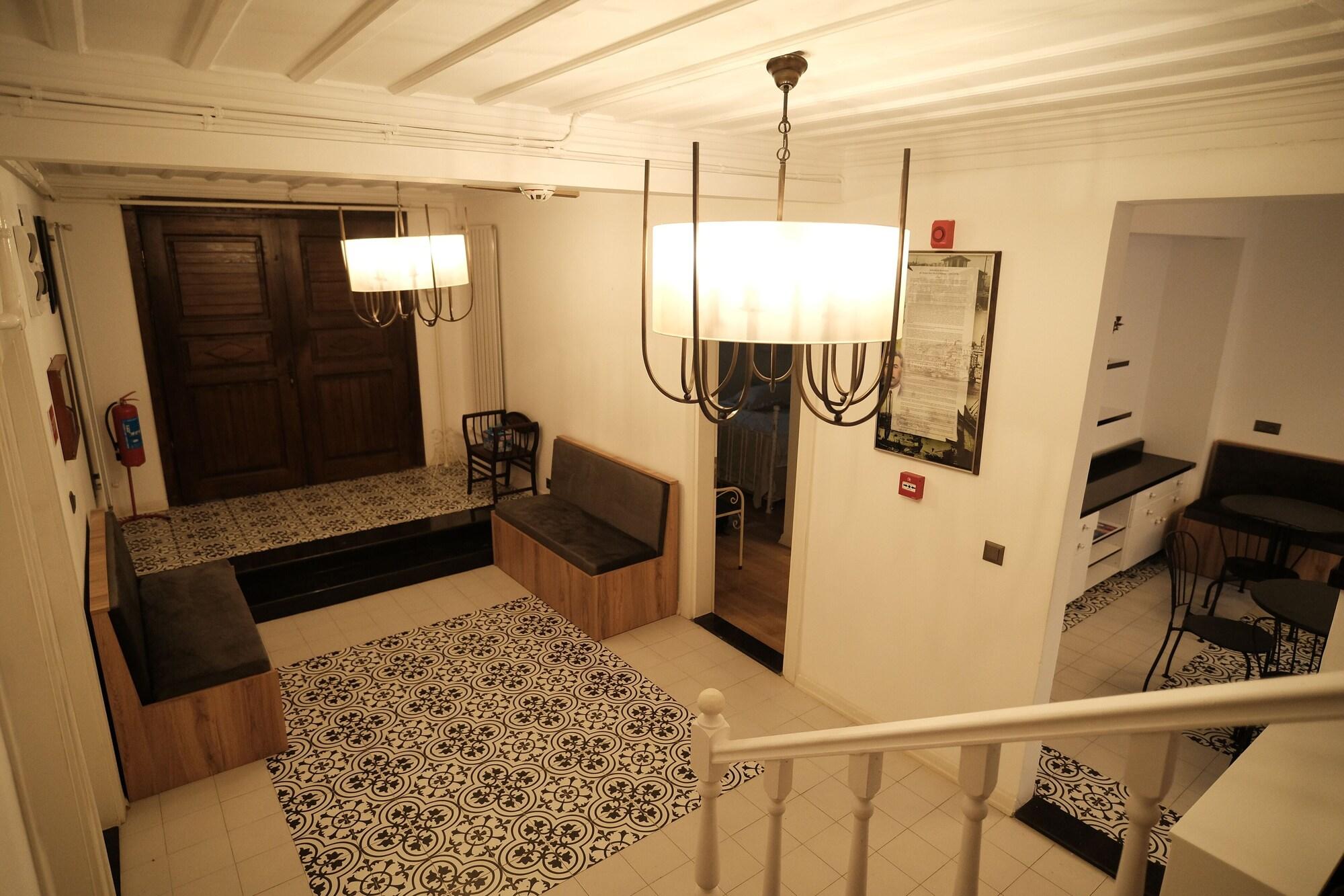Vista Lobby Mecit Kaptan Konağı