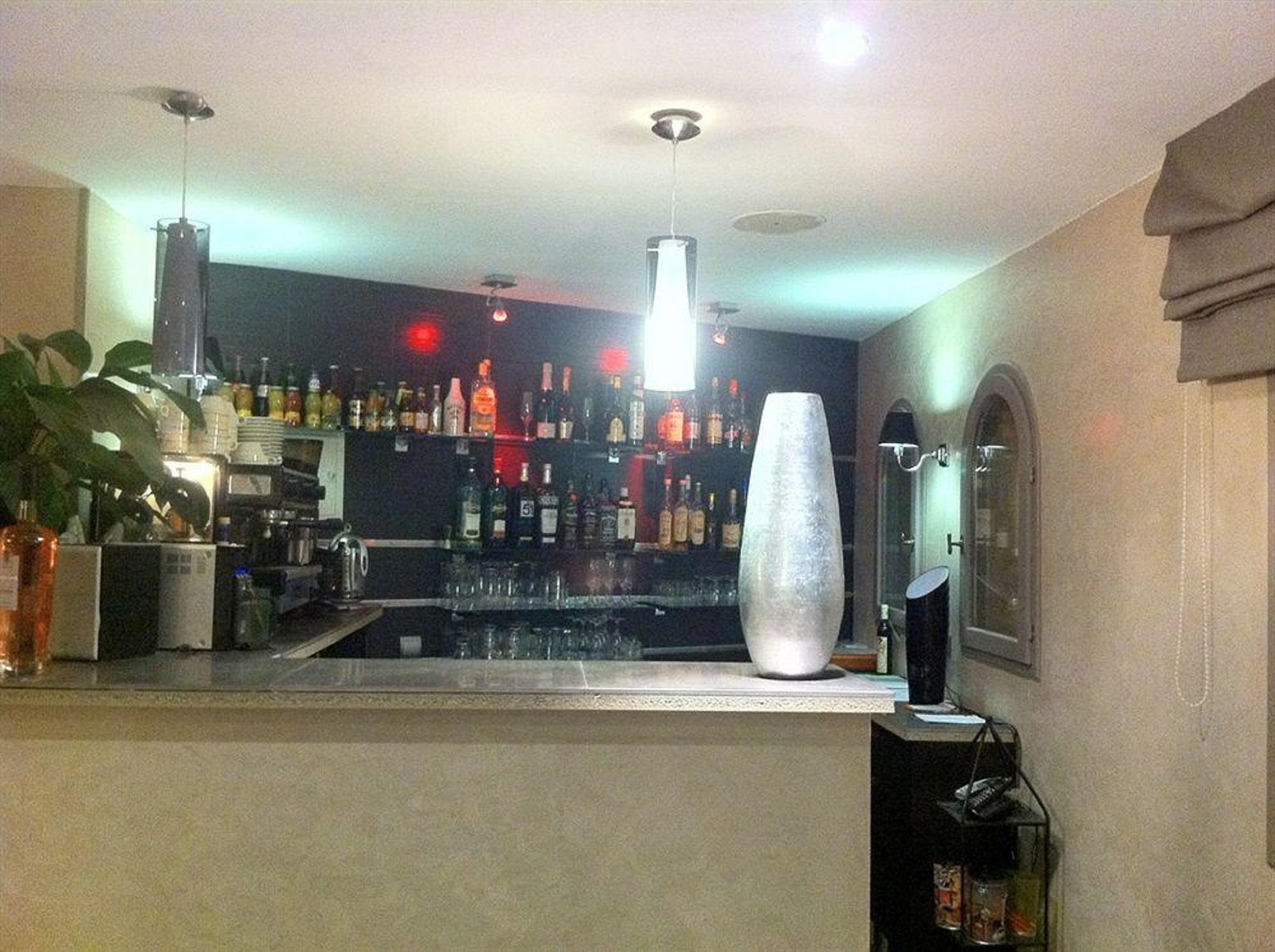 Bar/Salón Le Mas des Ecureuils