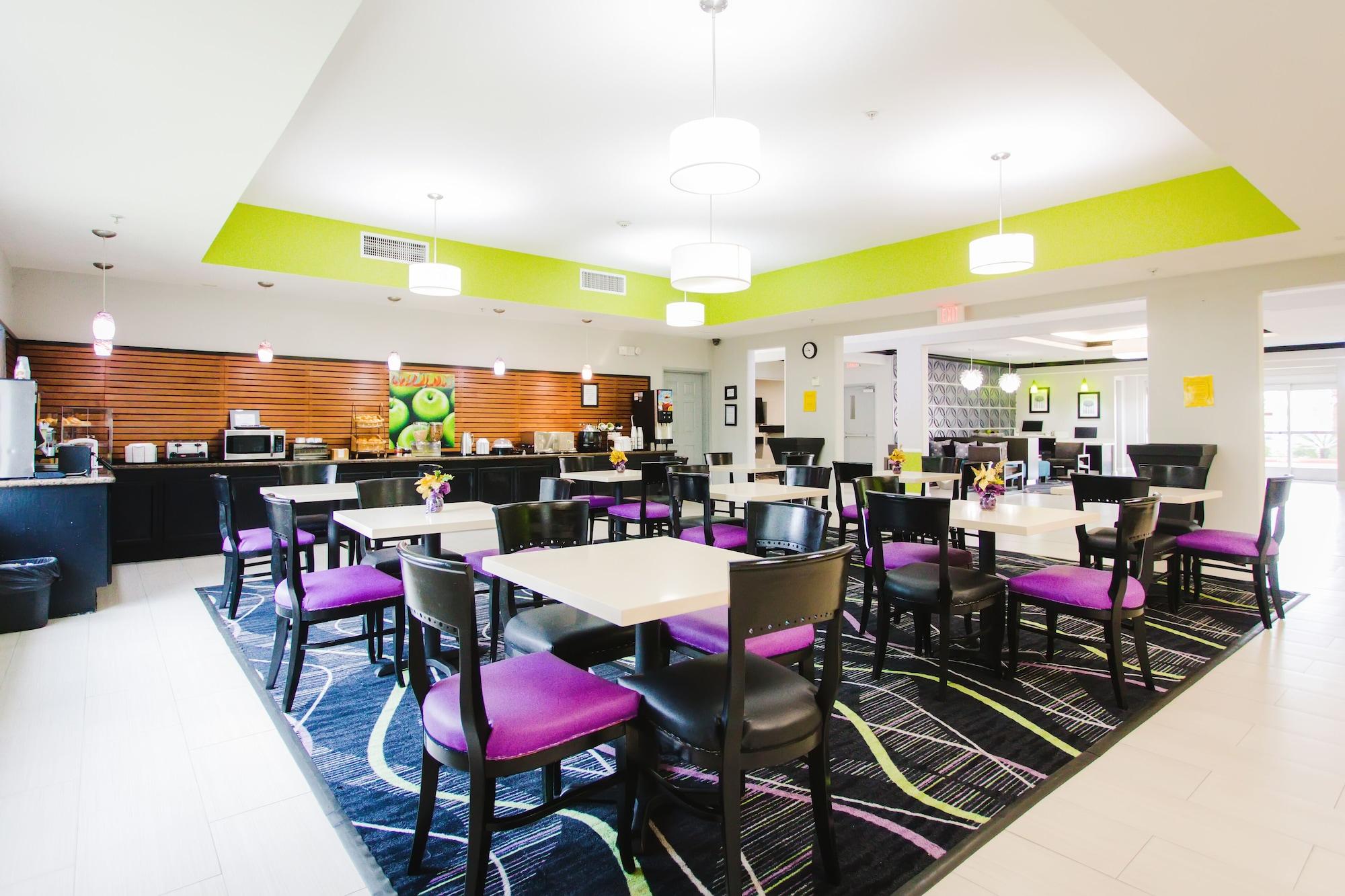 Restaurant Palacio Royale Inn Boutique Katy