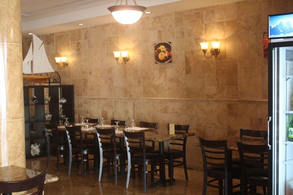 Restaurant Garden Suite Hotel