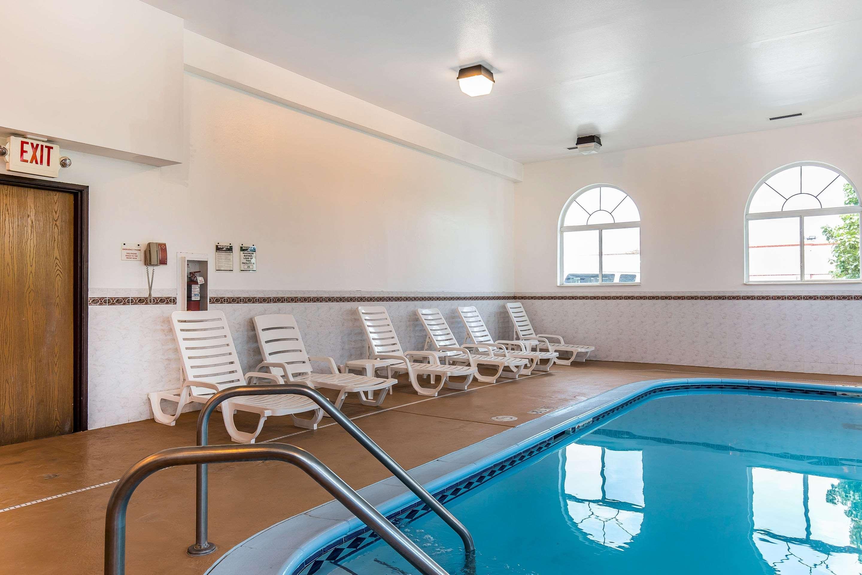 Vista Piscina Comfort Inn Romeoville - Bolingbrook