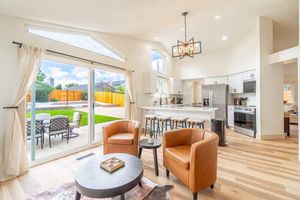 Renta Vacacional - Modern Western Retreat Pet Friendly 4 Bed 2 Bath