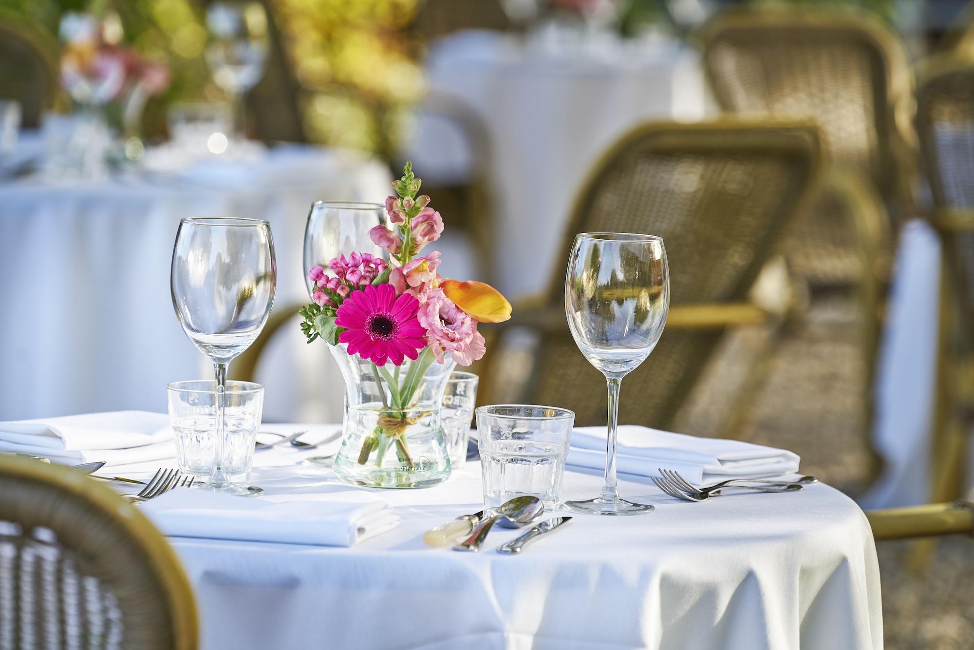 Restaurant Saillant Hotel Brull