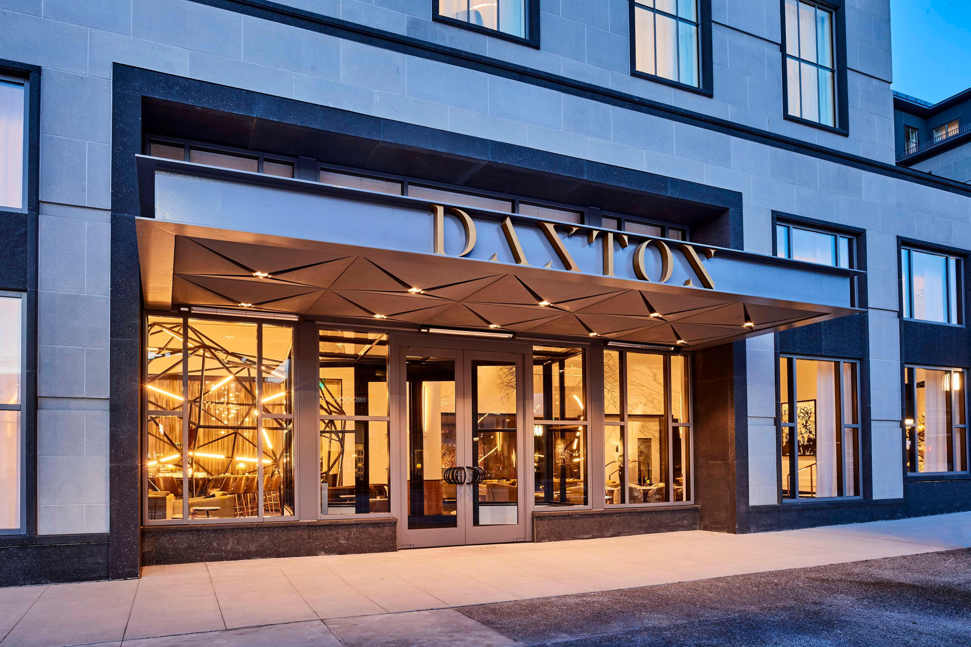 Vista Exterior Daxton Hotel Birmingham, Curio Collection by Hilton