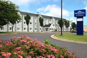 Alojamiento - Microtel Inn & Suites by Wyndham Madison East